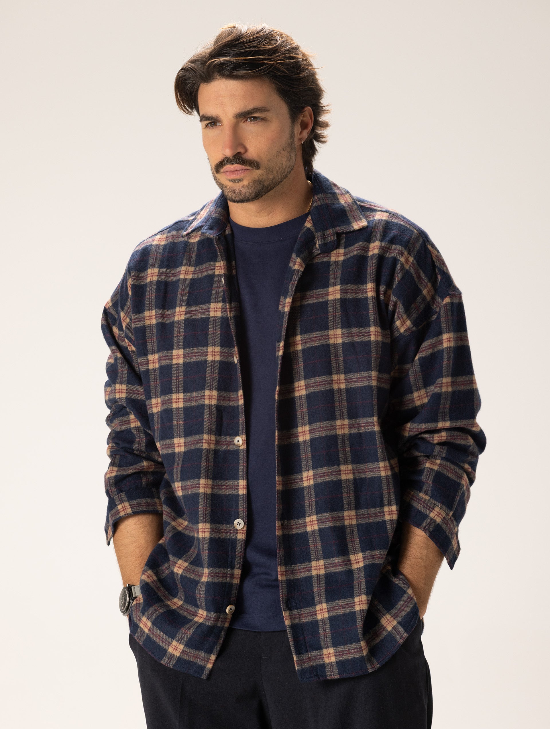 Levi's - Camicia in denim comoda con colletto stile western blu medio Levi's - Camicia in denim comoda con colletto stile western blu medio