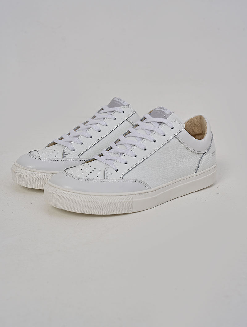 009 HAMMERED SNEAKERS IN WHITE