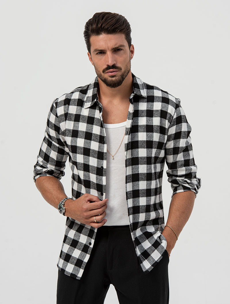 SIMON CHECKED SHIRT IN BLACK AND WHITE