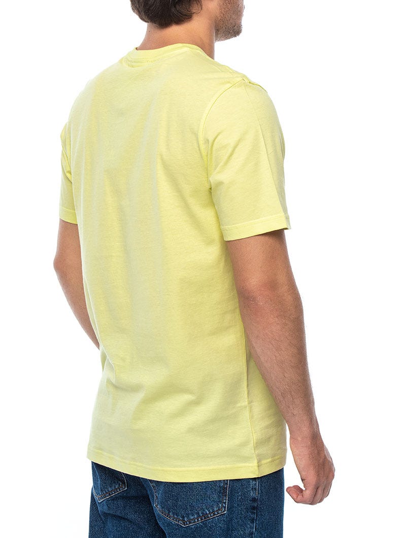 ESSENTIAL TEE IN LIME