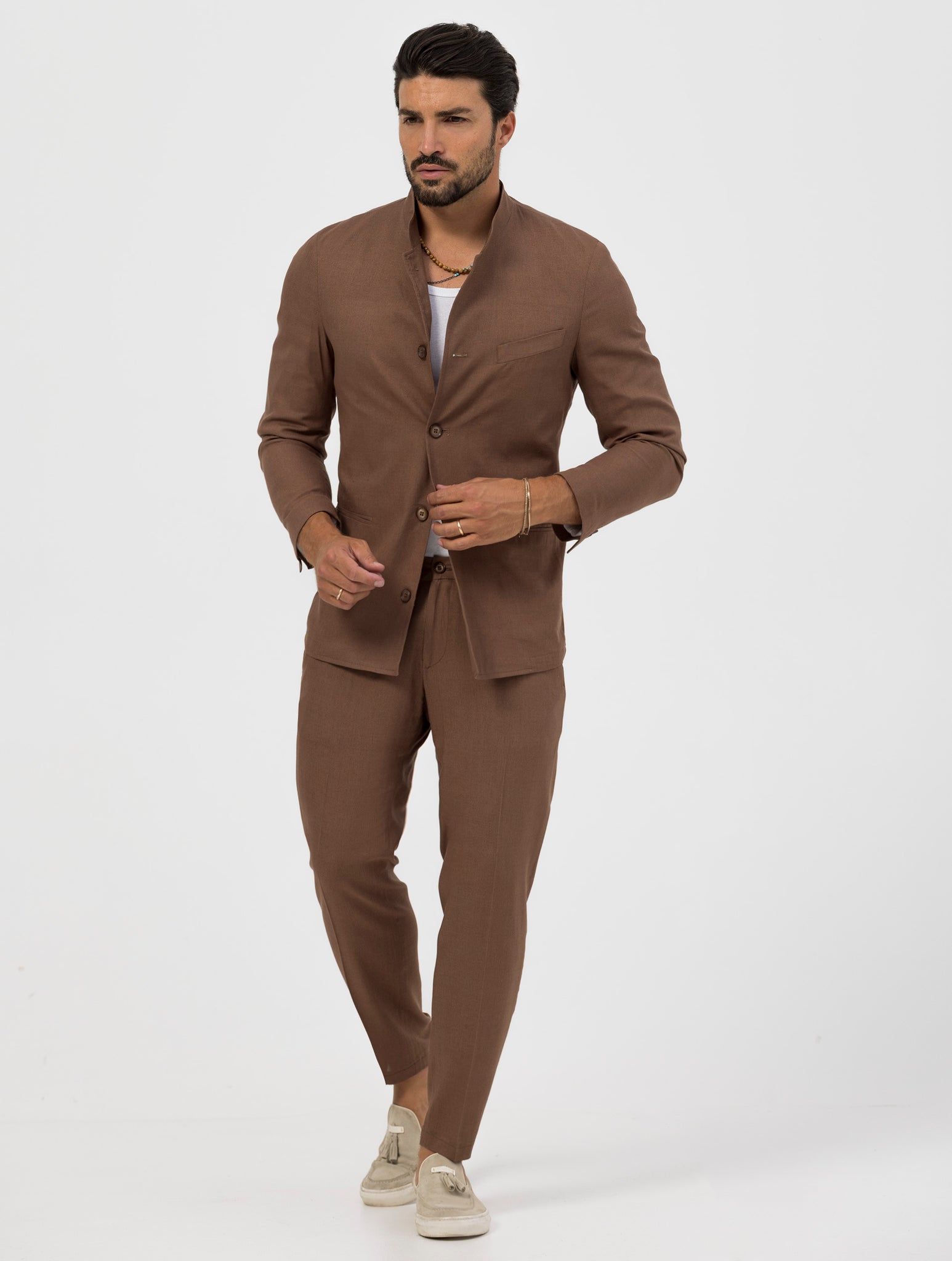 AKITA SINGLE BREASTED BLAZER IN TOBACCO