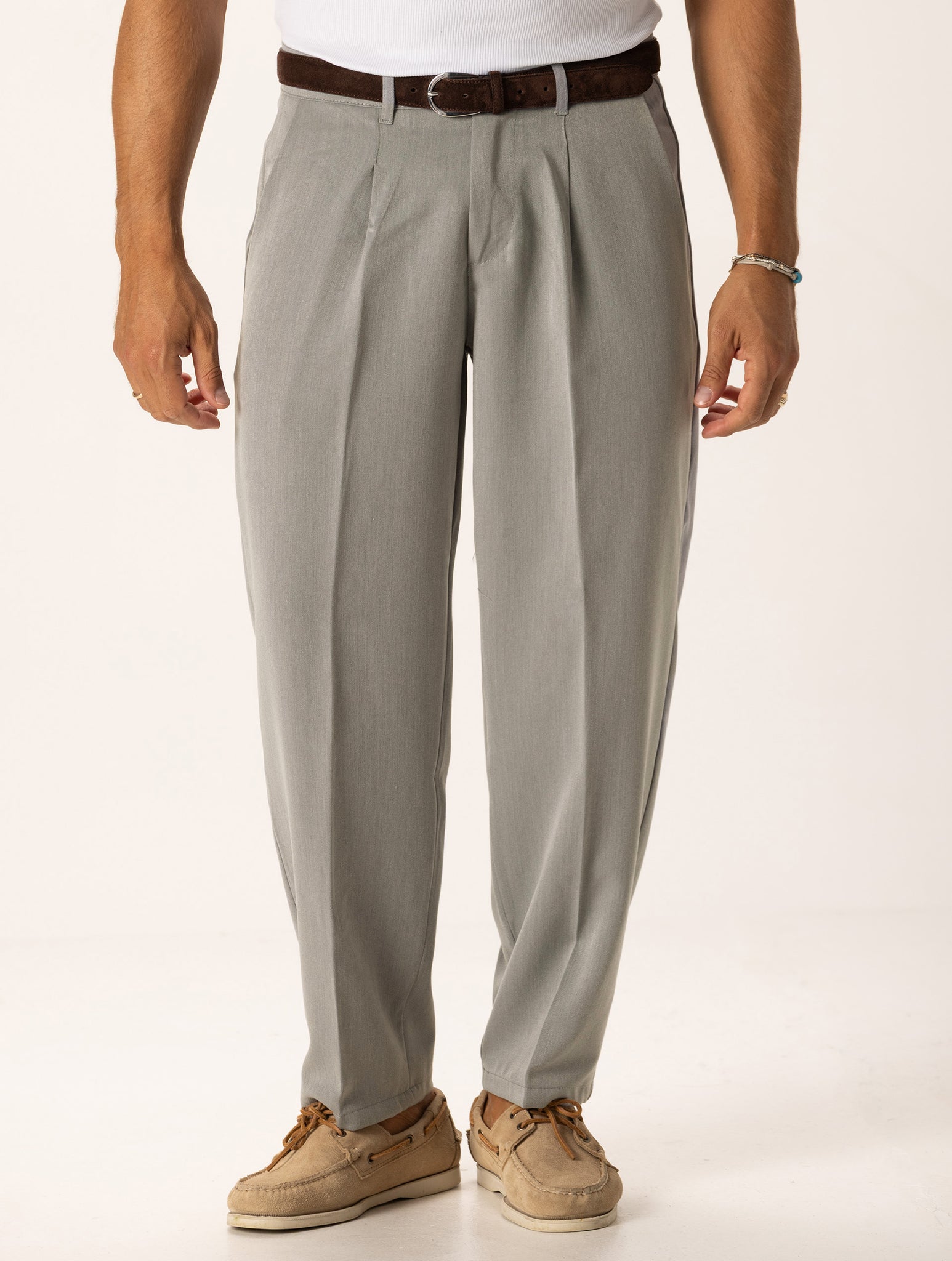 JORDAN CASUAL PANTS IN GREIGE