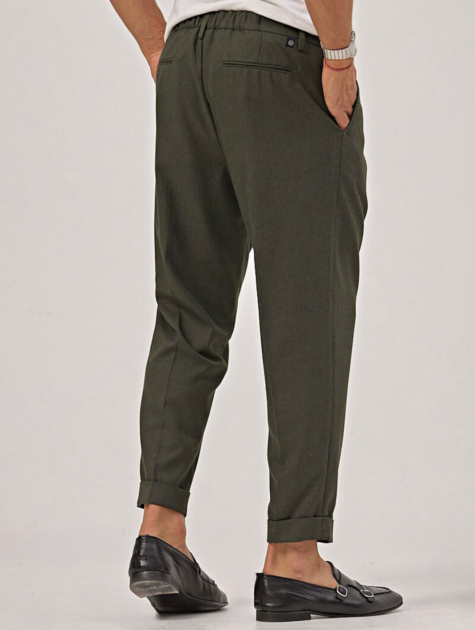 TOKYO CASUAL PANTS IN ARMY GREEN