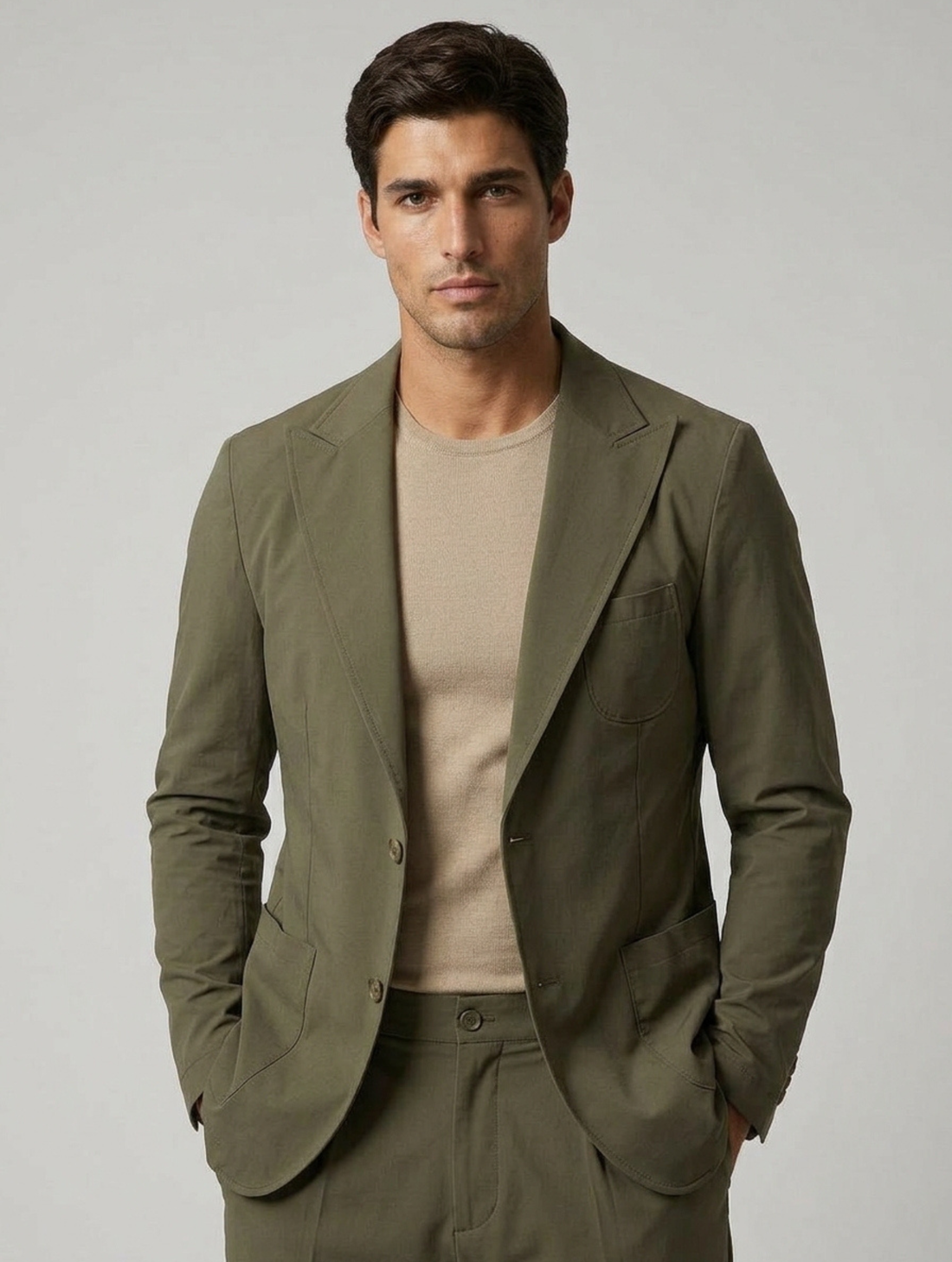 TECHNISCHER BLAZER IN ARMYGRÜN