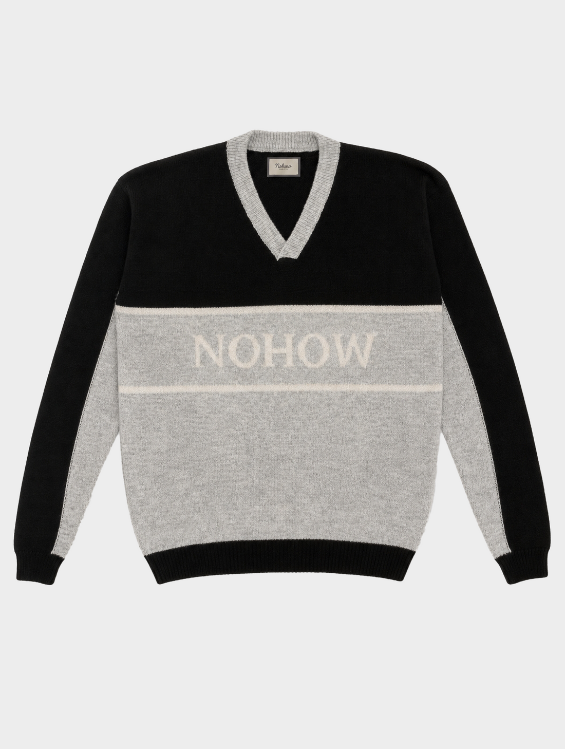 V NECK SWEATER IN BLACK AND GREY