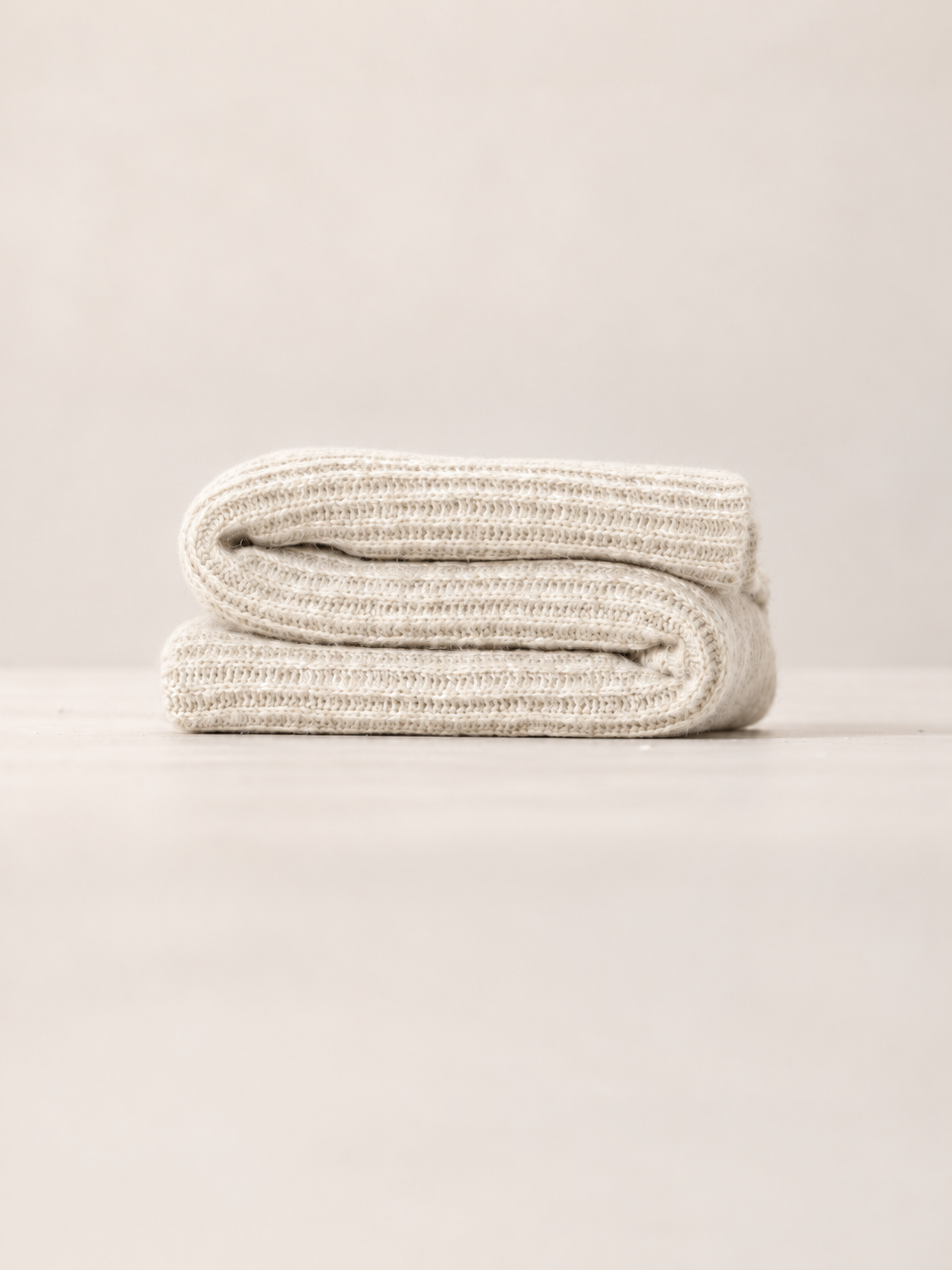 WOOL SCARF IN MILK