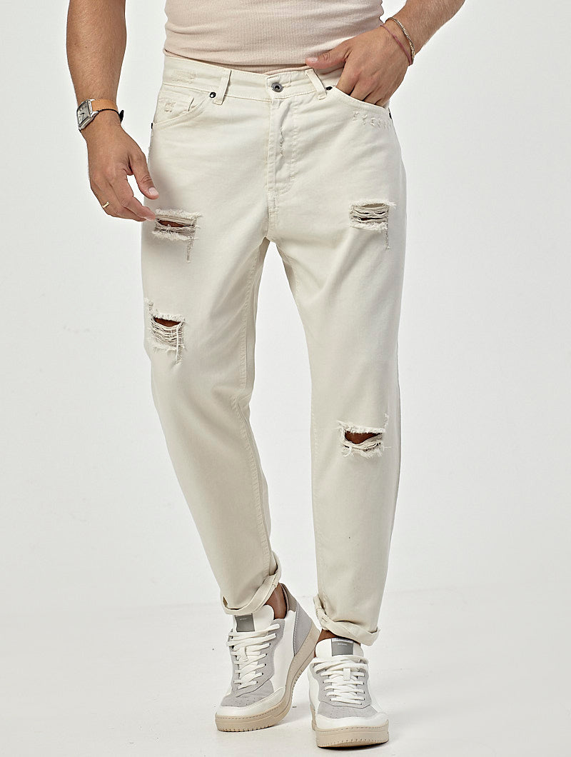 LUKE DISTRESSED JEANS IN WHITE