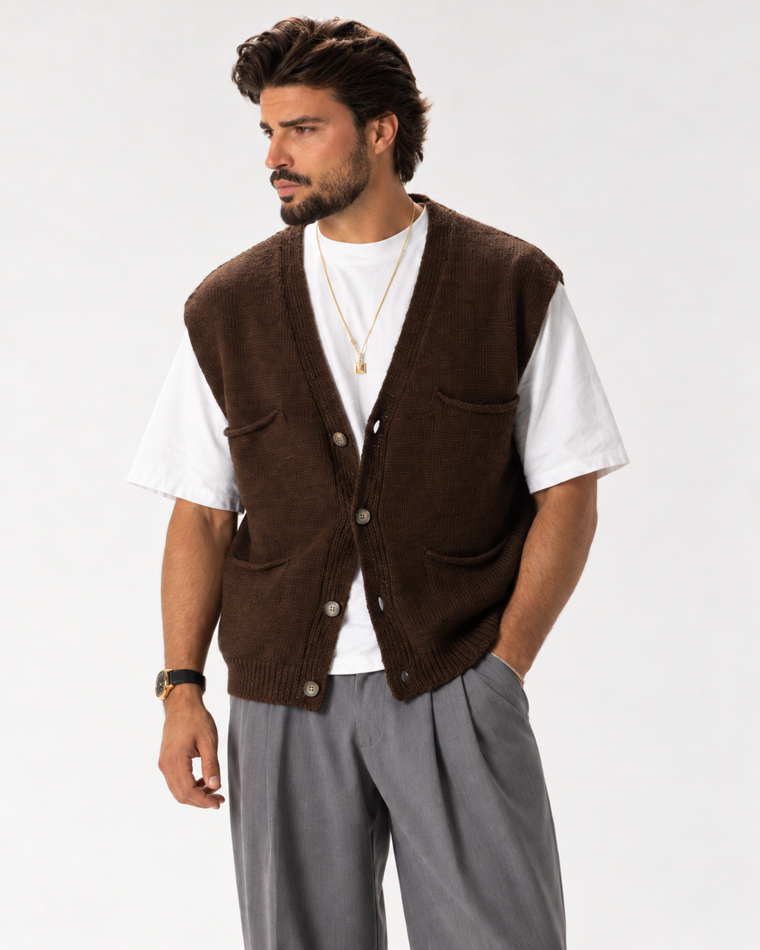 4-POCKET VEST IN BROWN
