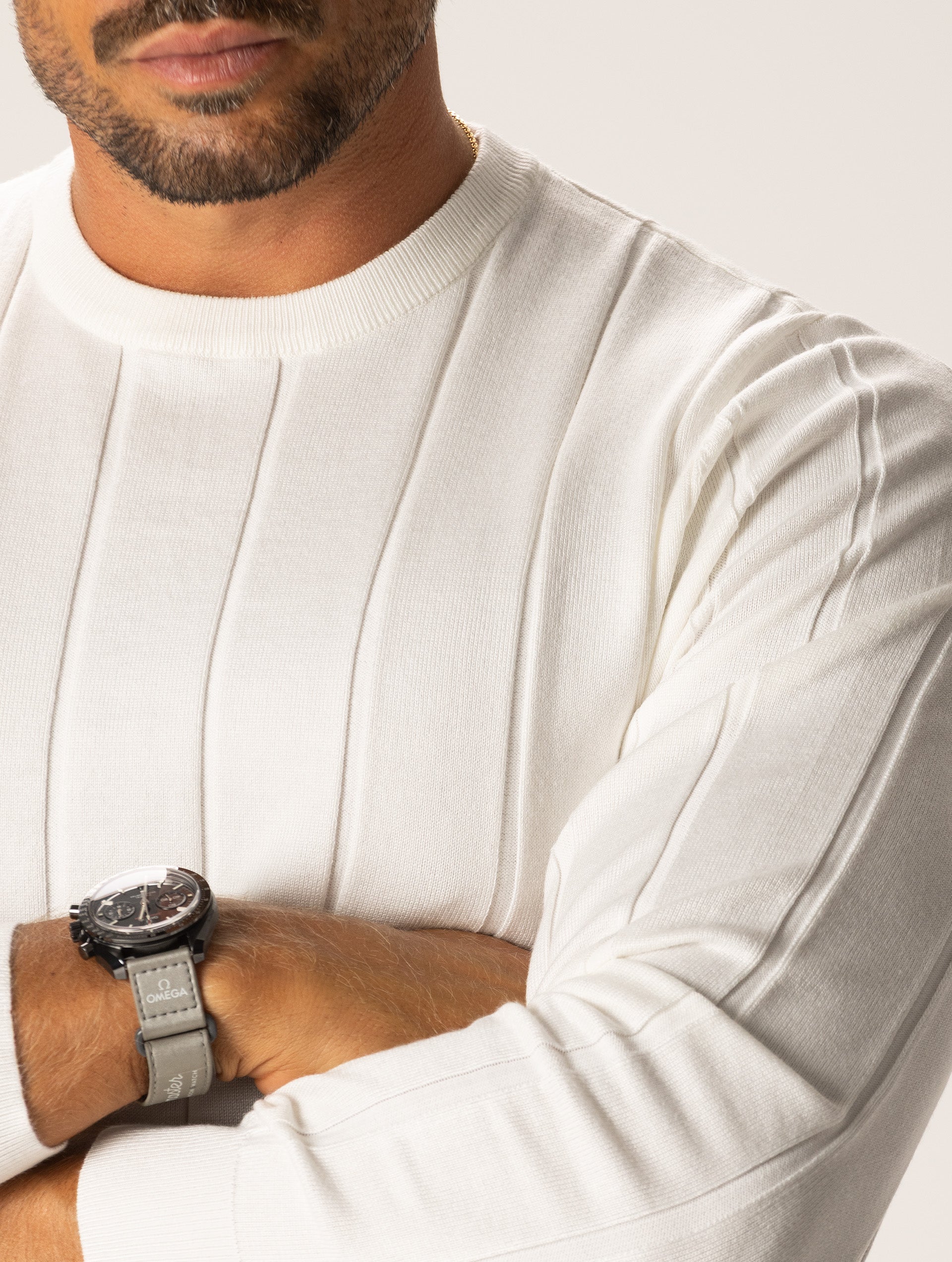 FREDDIE CREWNECK SWEATER IN WHITE