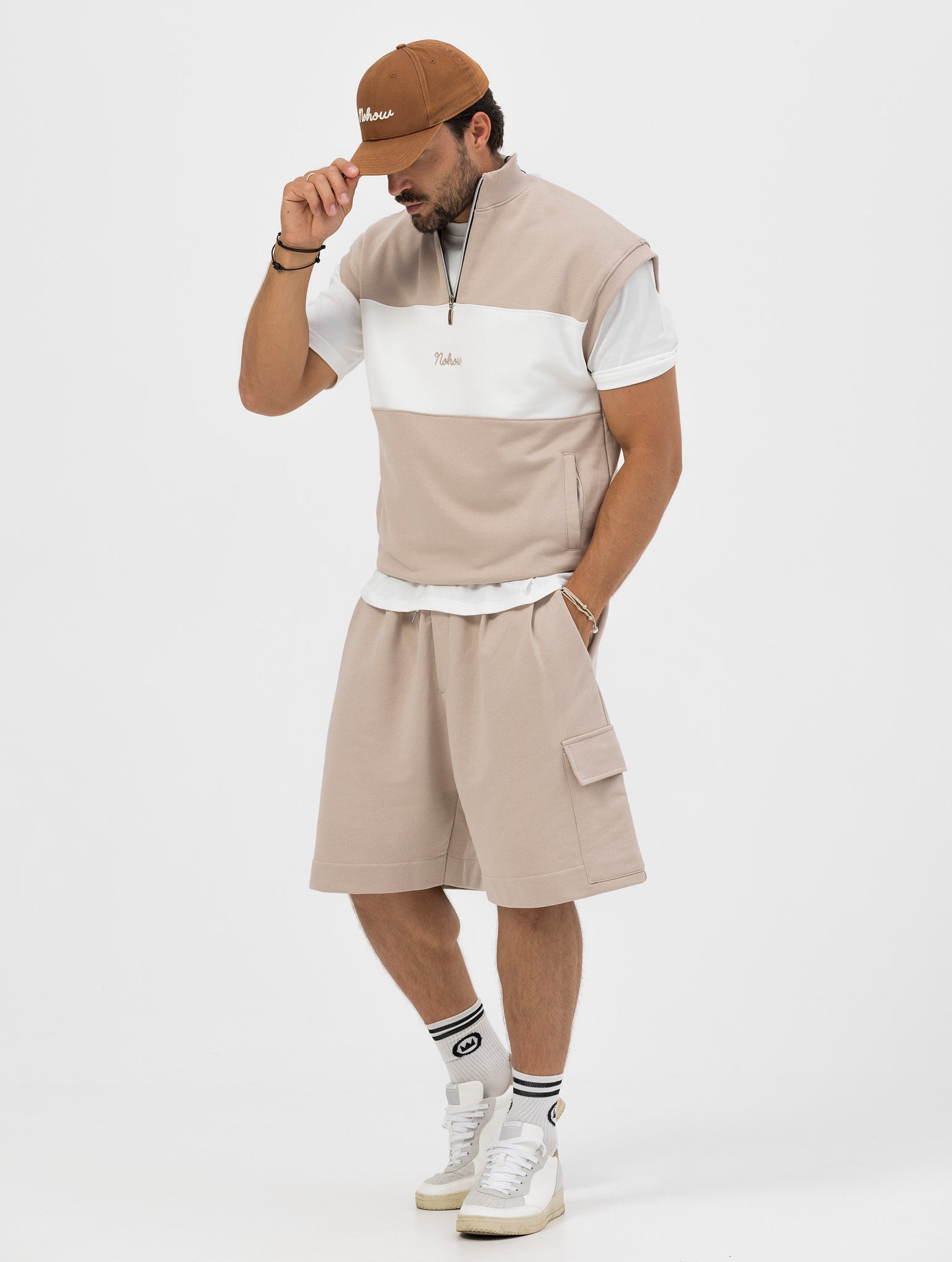 BRODIE SLEEVELESS TRACKSUIT IN WHITE AND BEIGE