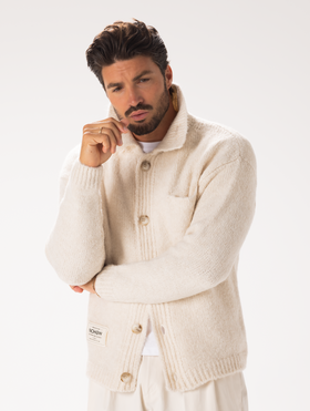 WOLLSTRICKJACKE MIT TASCHE IN MILCH