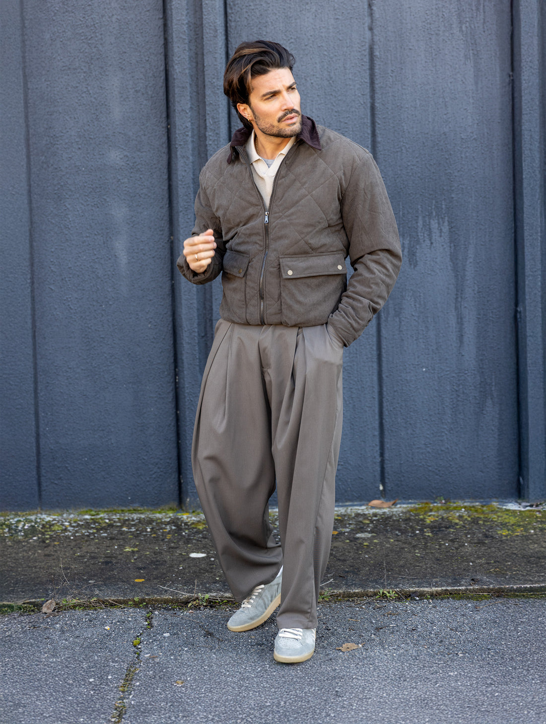 IVOR CASUAL PANTS IN MUD