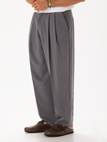 PLEATED PANTS IN GREY