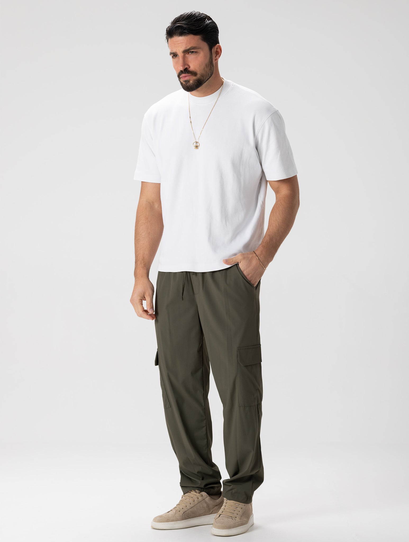 ZAC TECH CARGO PANTS IN MILITARY GREEN