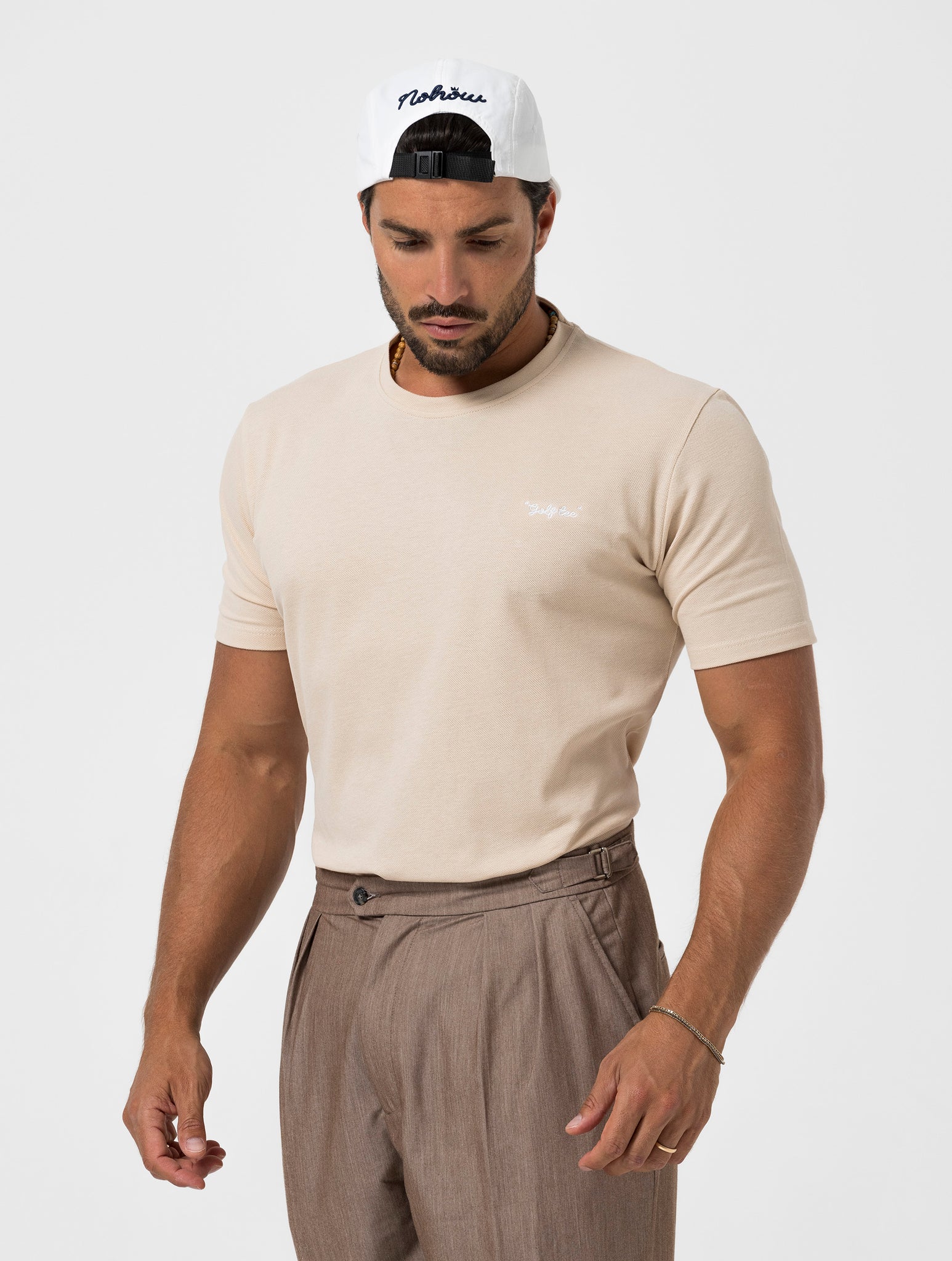 BEIGE BESTICKTES GOLF-T-SHIRT