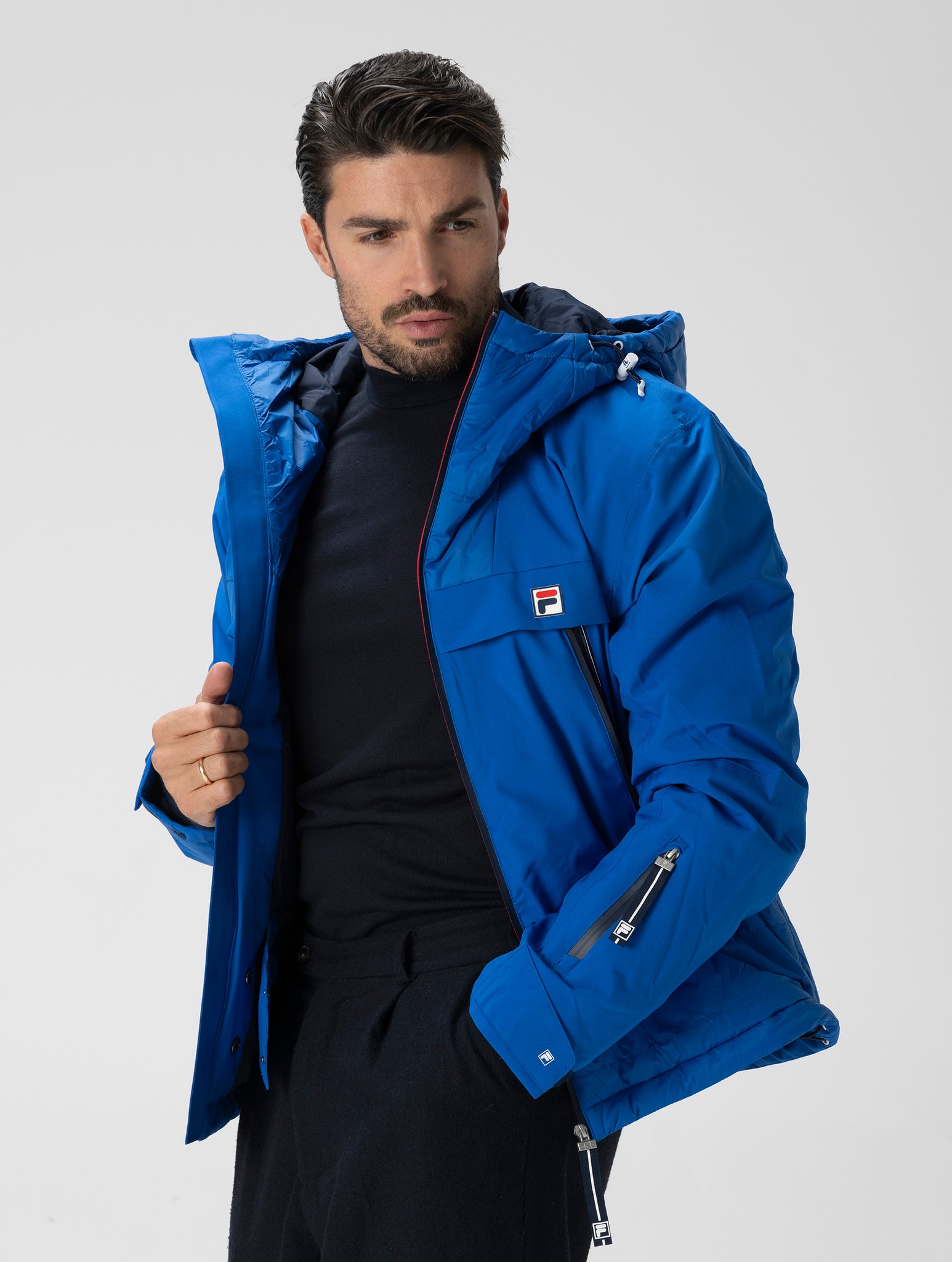 FILA CHAQUETA EN AZUL