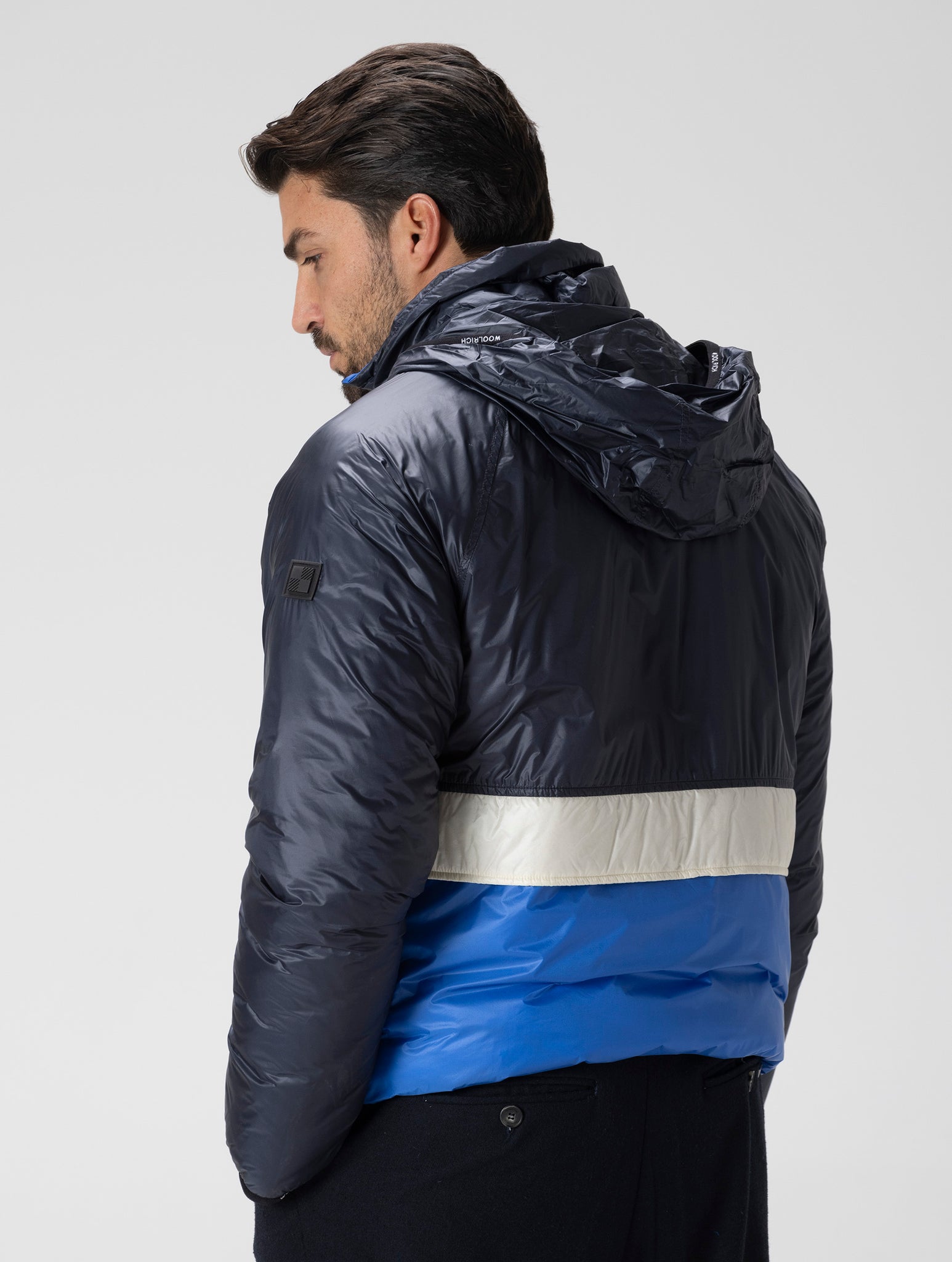 PACK-IT DOWN JACKET IN WHITE AND BLUE