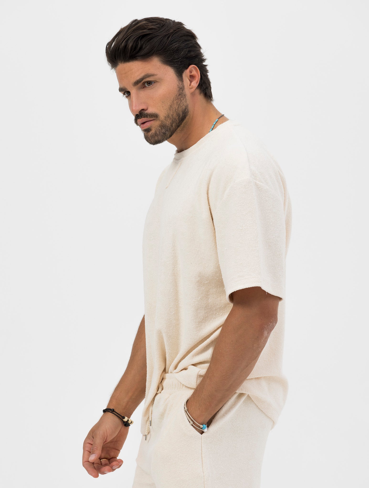 NEAL BASIC T-SHIRT IN CREAM