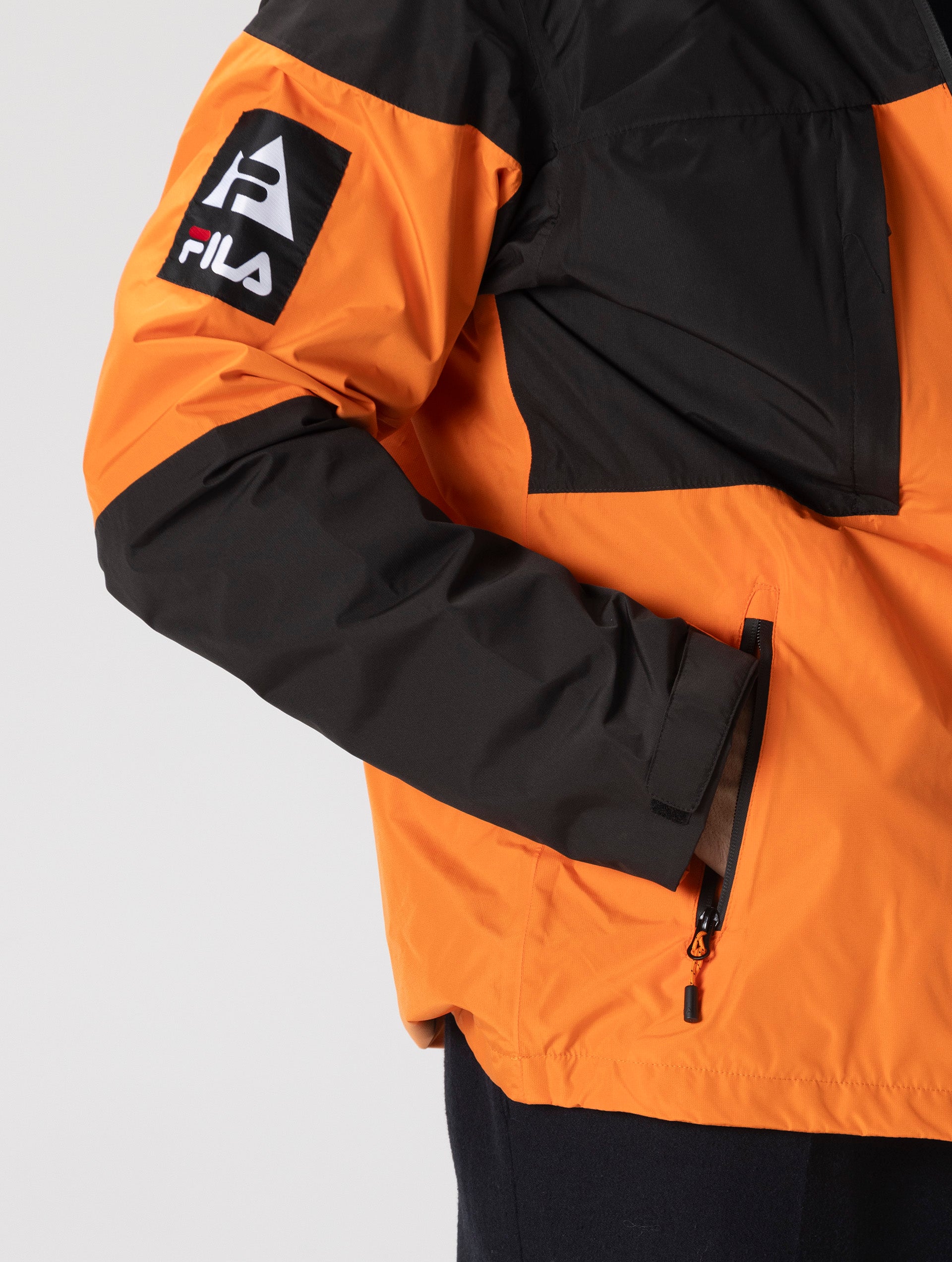 MEN HERB SHELL JACKET IN ORANGE