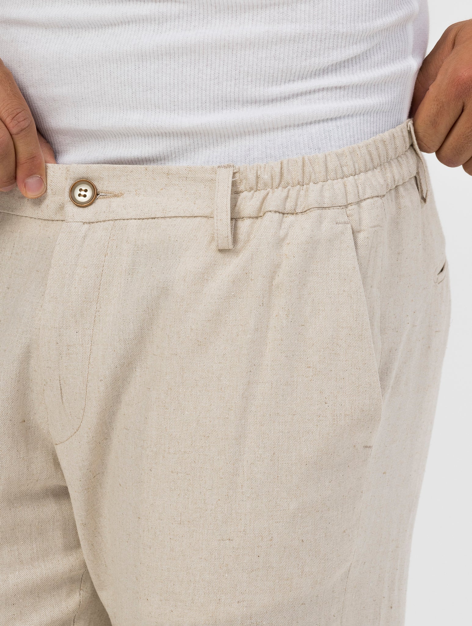 AKITA CASUAL PANTS IN BEIGE