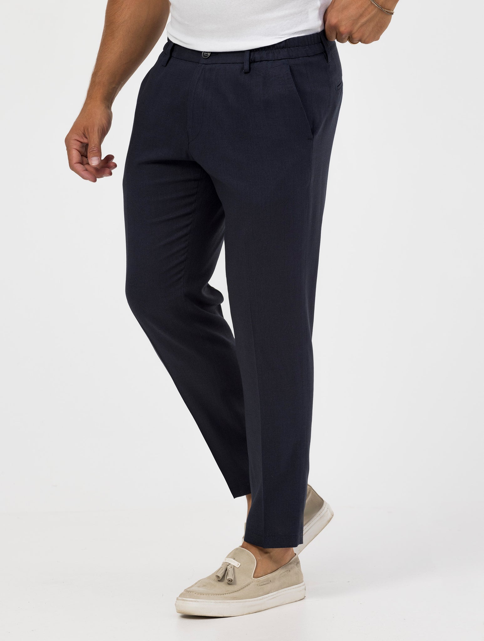 AKITA CASUAL PANTS IN BLUE NAVY