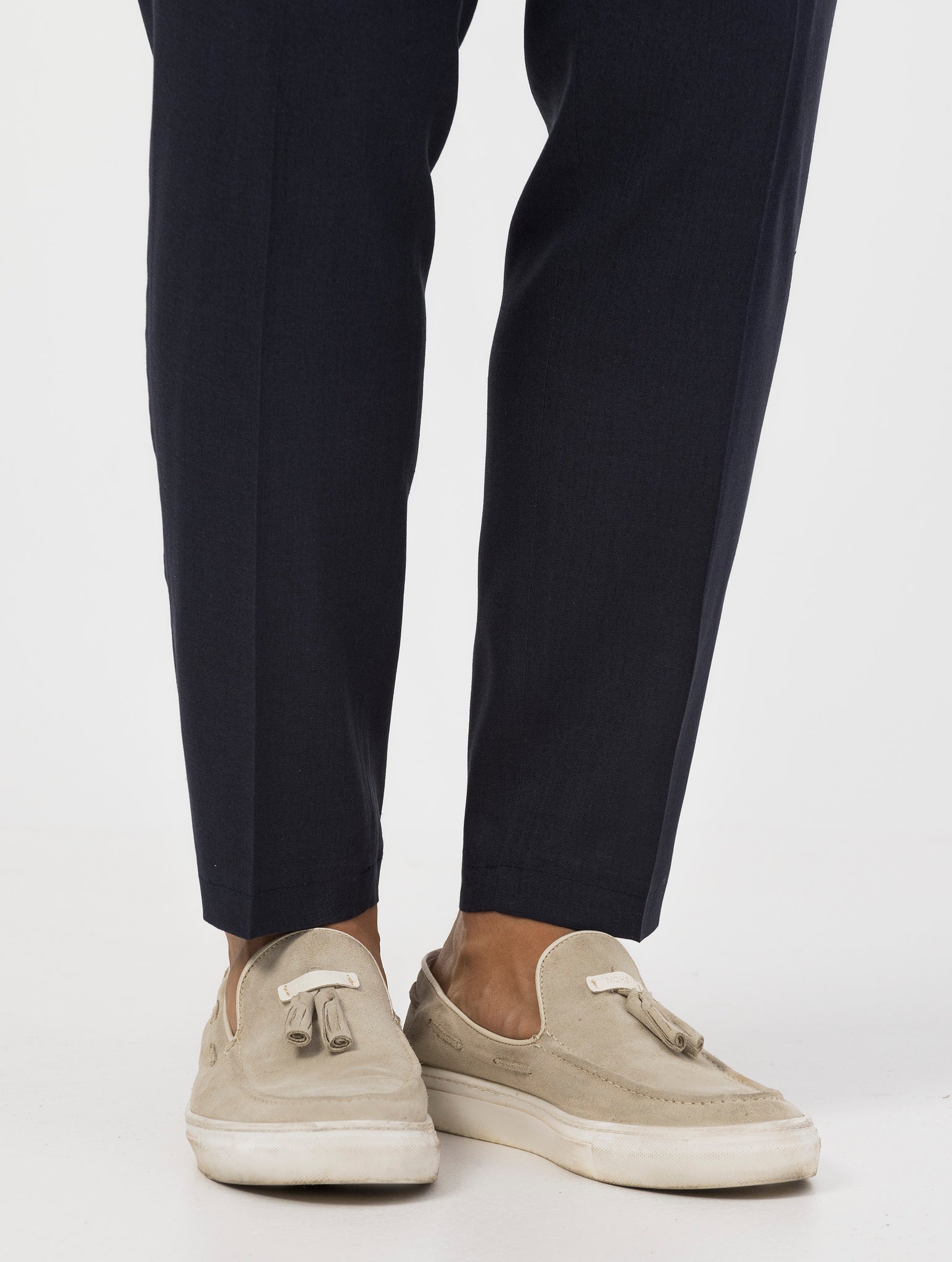 AKITA CASUAL PANTS IN BLUE NAVY