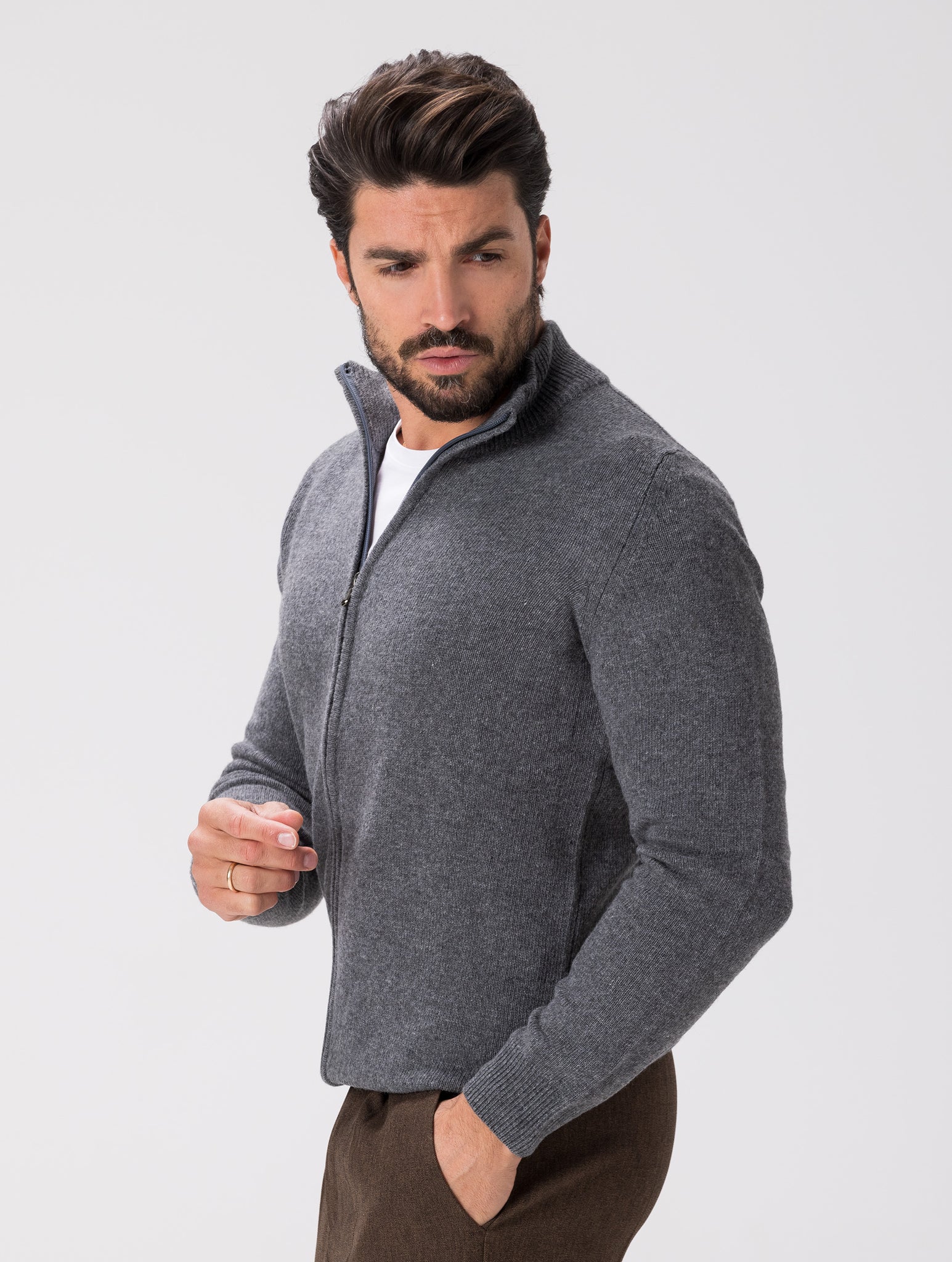 WOOL ZIPPED CARDIGAN IN ANTHRACITE