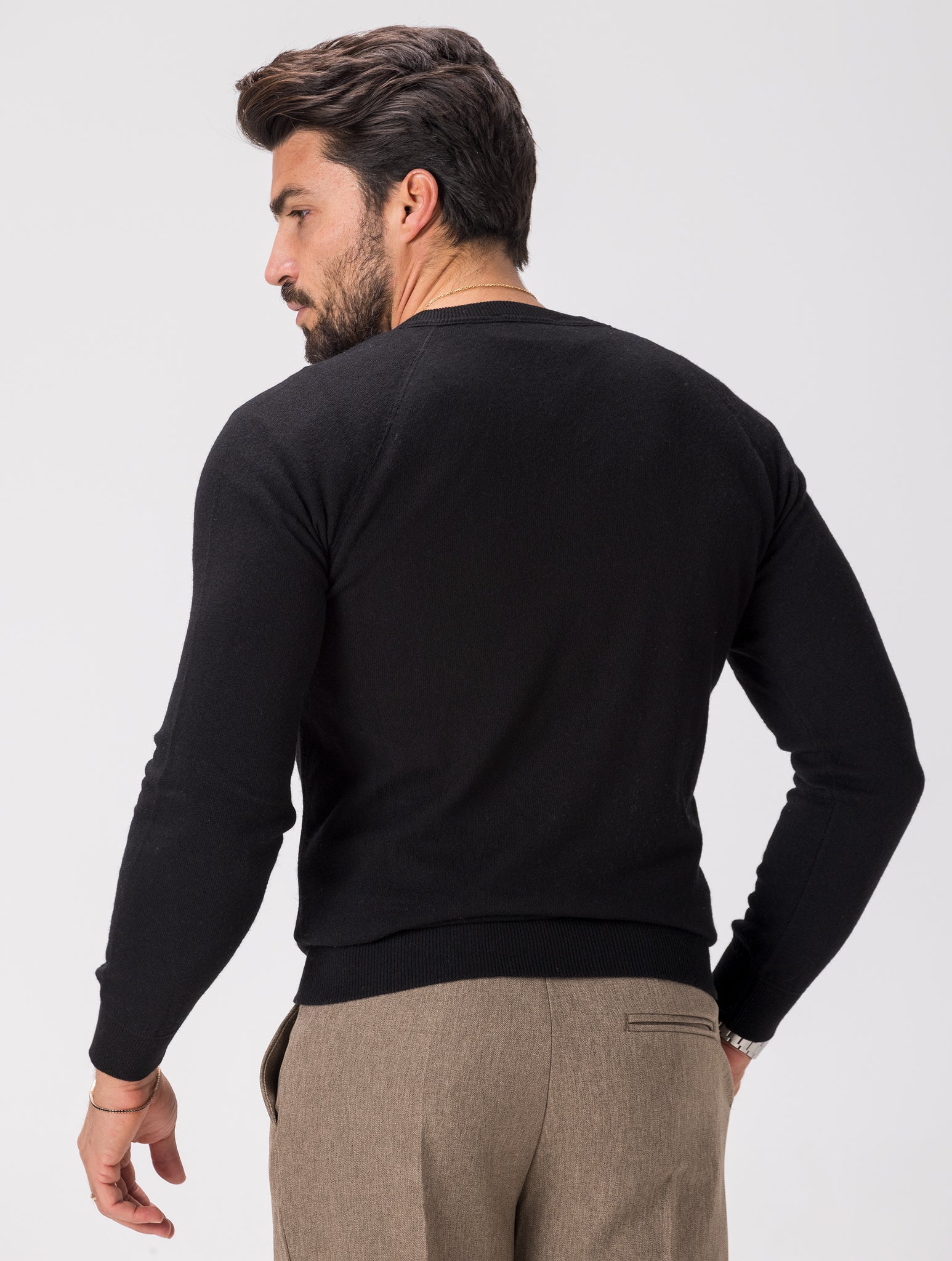 WOOL CREWNECK SWEATER IN BLACK