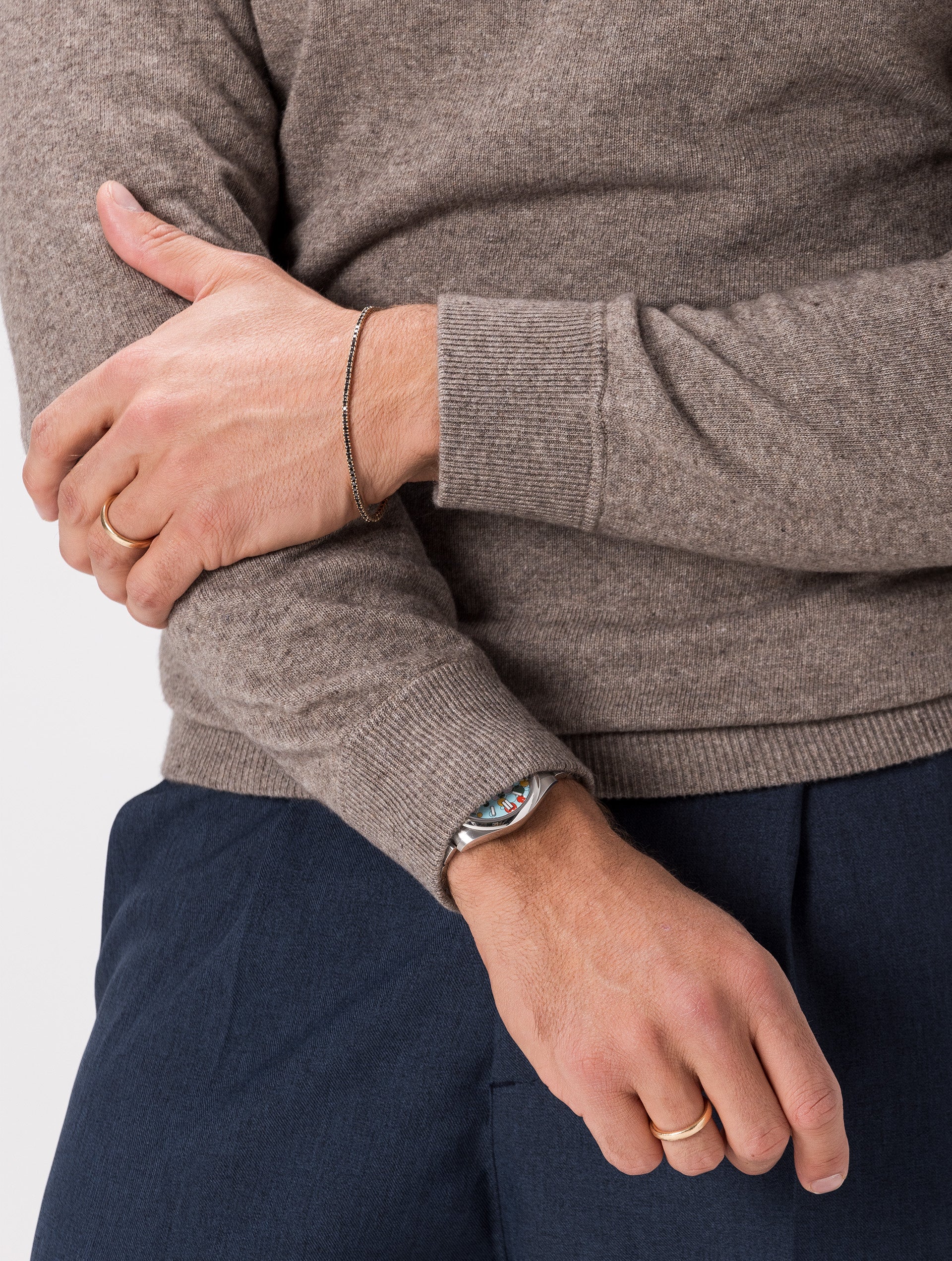 Maglione Lavorato A Maglia Con Collo A Ciurlo E Orlo Arricciato - Foto 2