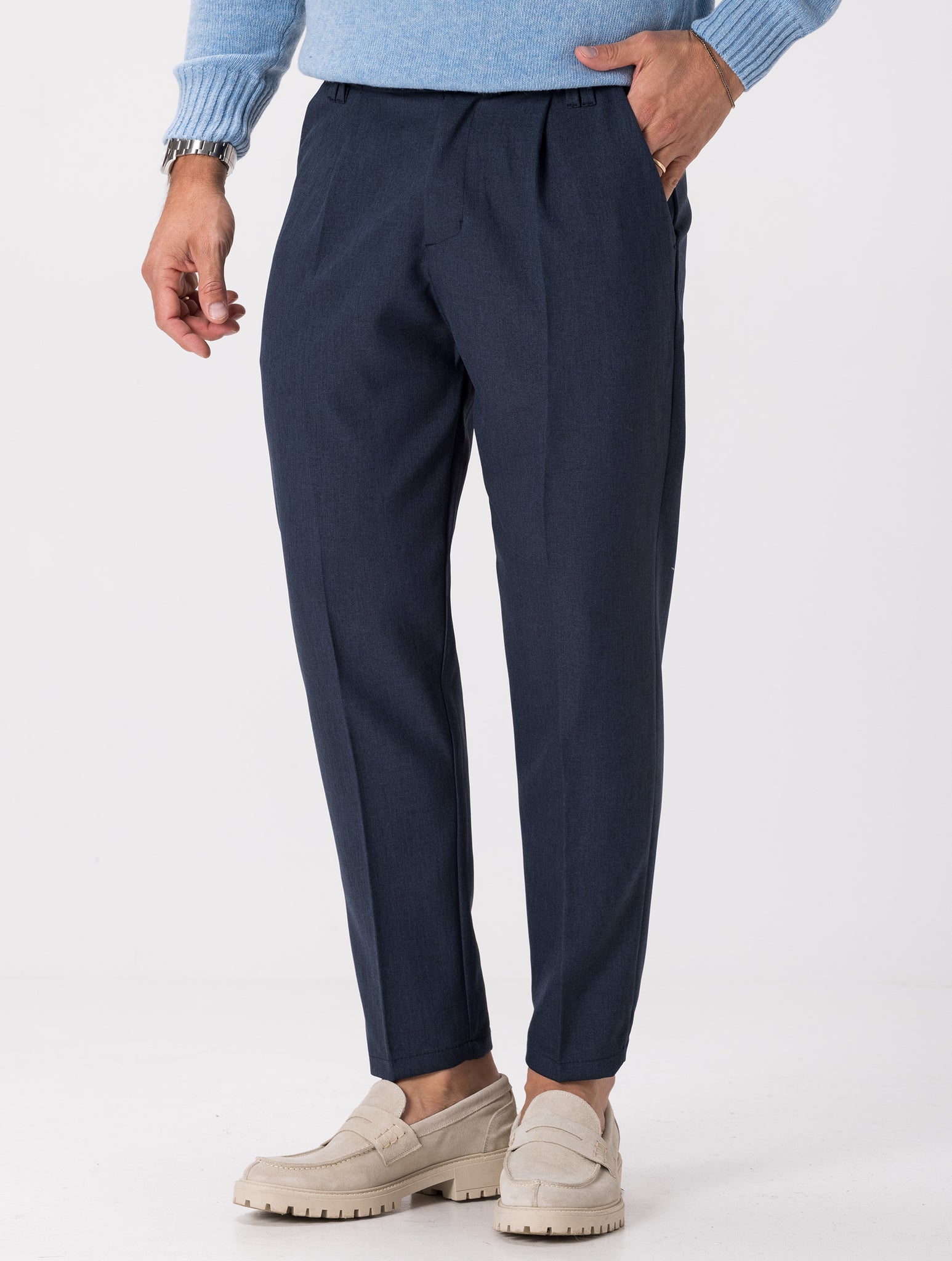 DASHER CASUAL PANTS IN BLUE