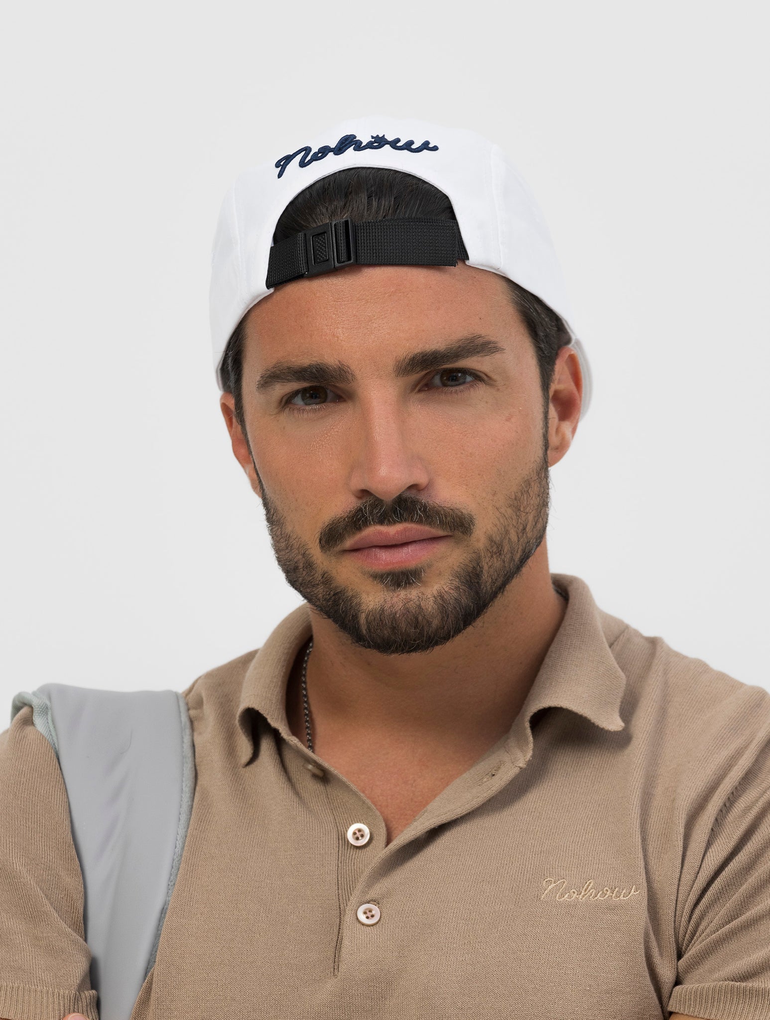 NOHOW GOLF HAT IN WHITE