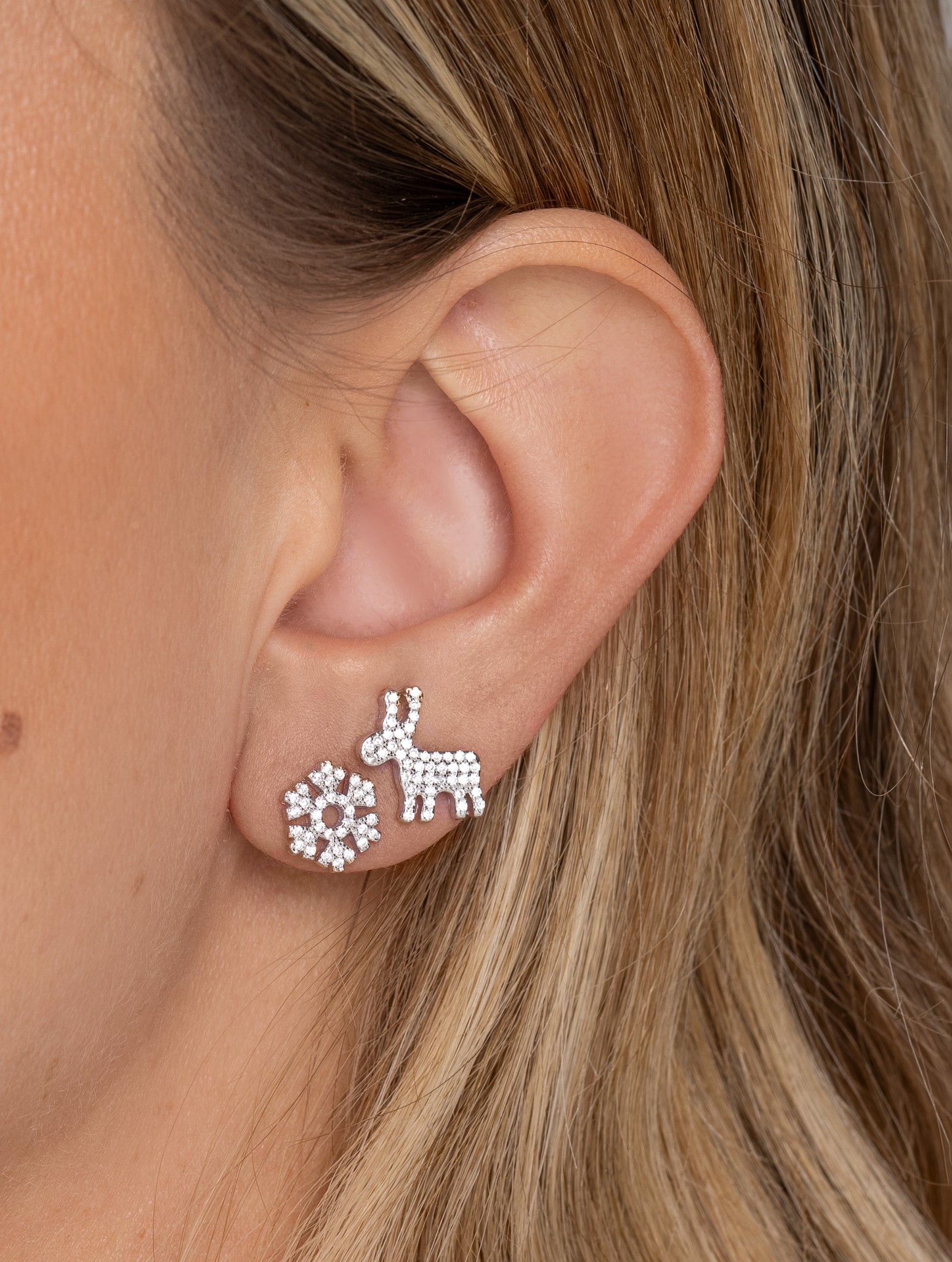 BOUCLES D'OREILLES RENNE ET FLOCON DE NEIGE EN ARGENT