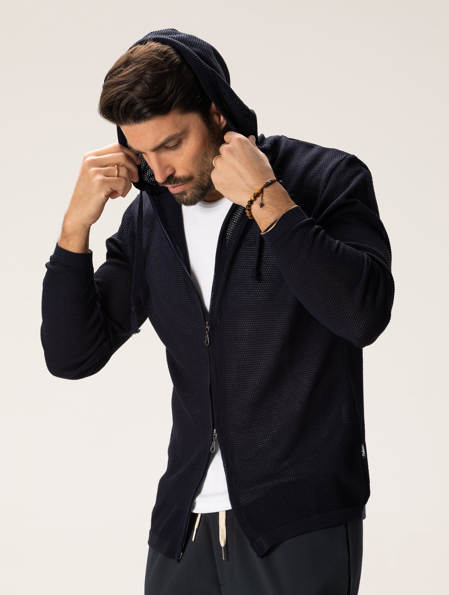 ISAO HOODIE CARDIGAN IN NAVY