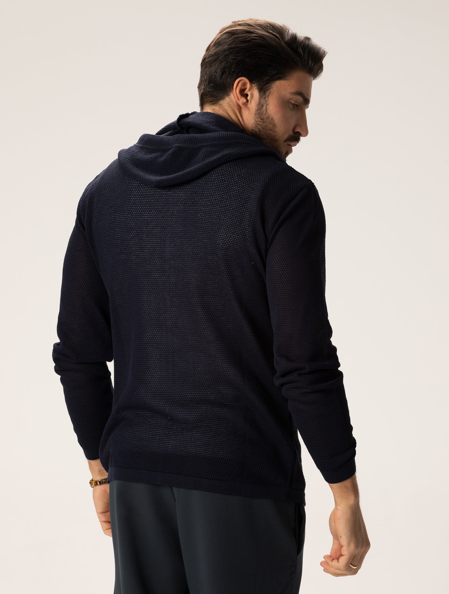 ISAO HOODIE CARDIGAN IN NAVY