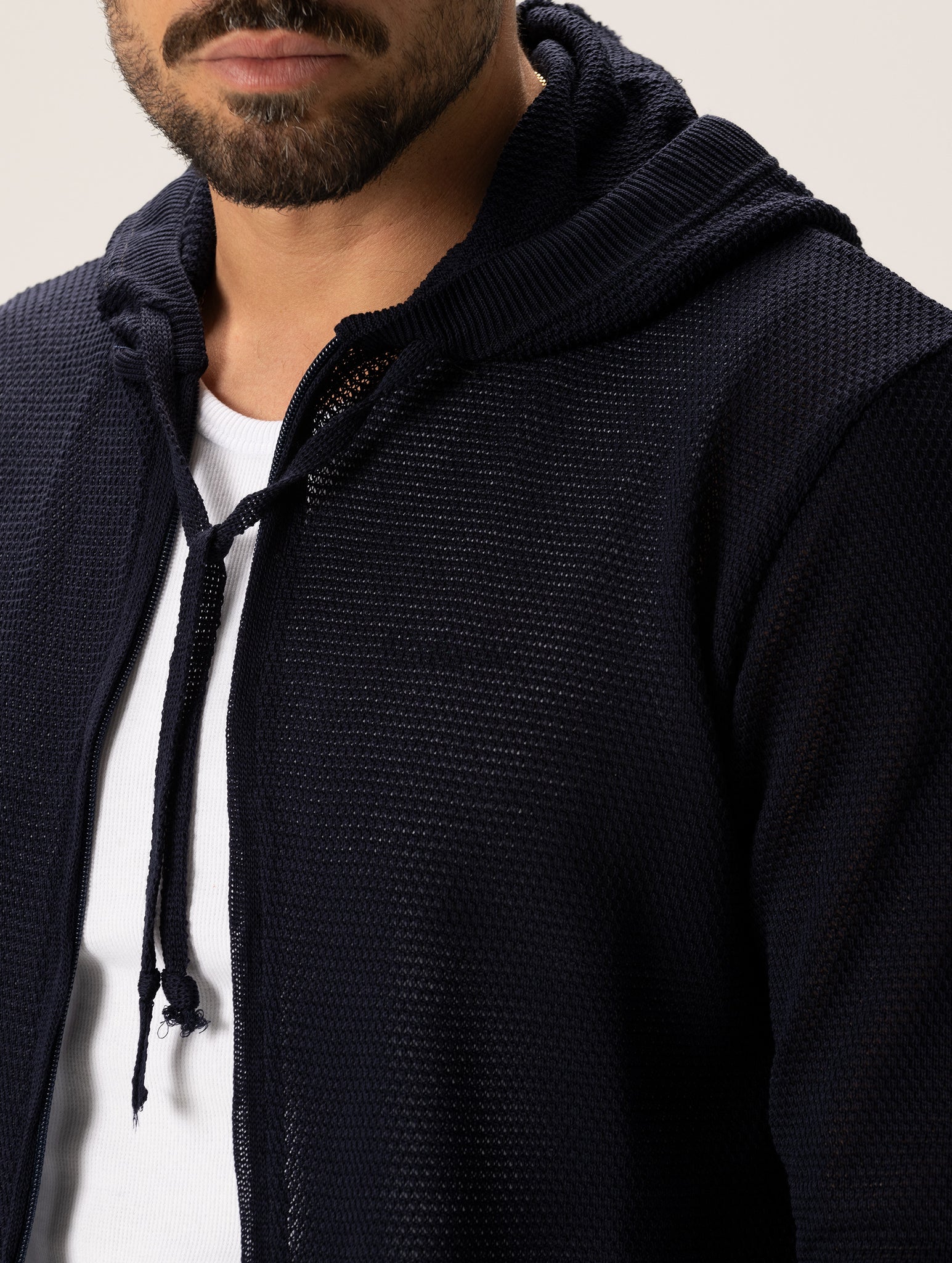 ISAO HOODIE CARDIGAN IN NAVY