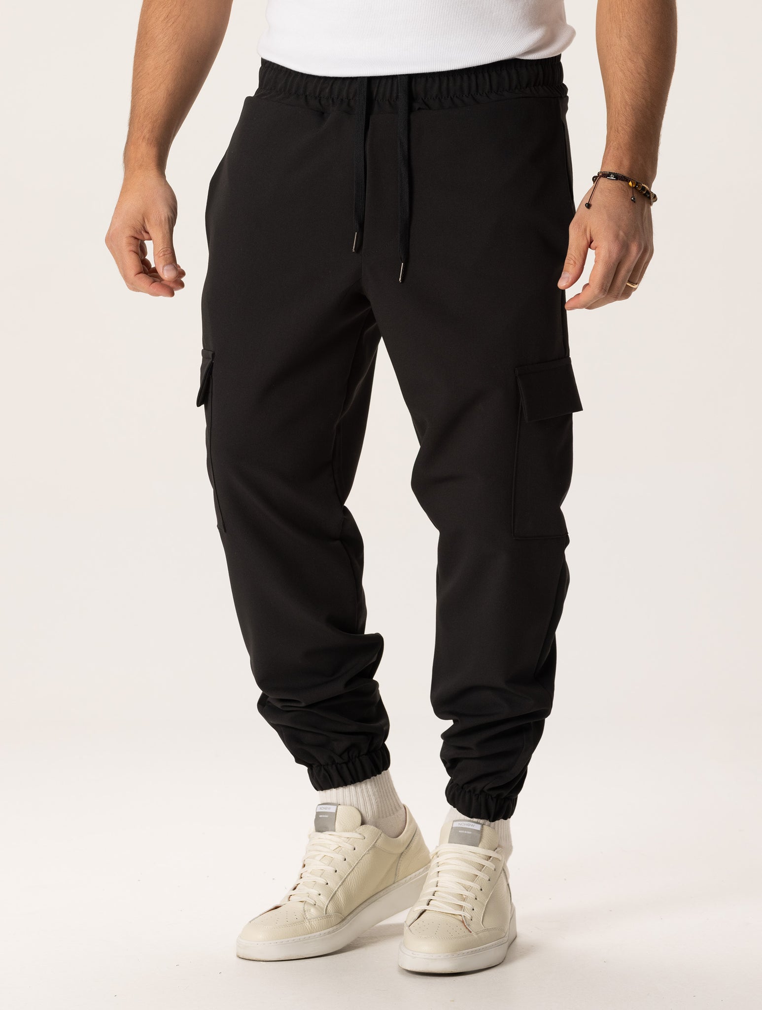 TIMOTHY CARGO PANTS IN BLACK