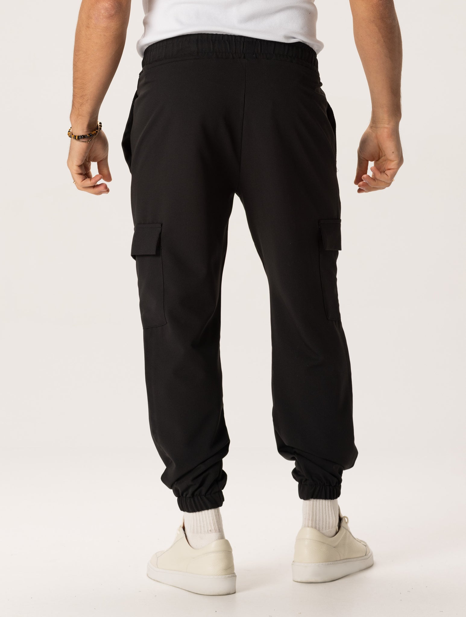 TIMOTHY CARGO PANTS IN BLACK