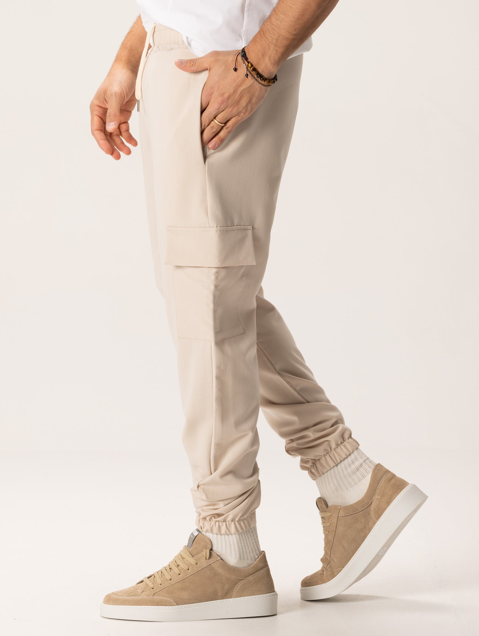 TIMOTHY CARGO PANTS IN BEIGE