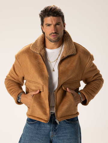 AKINORI SHEARLING JACKET IN CAMEL