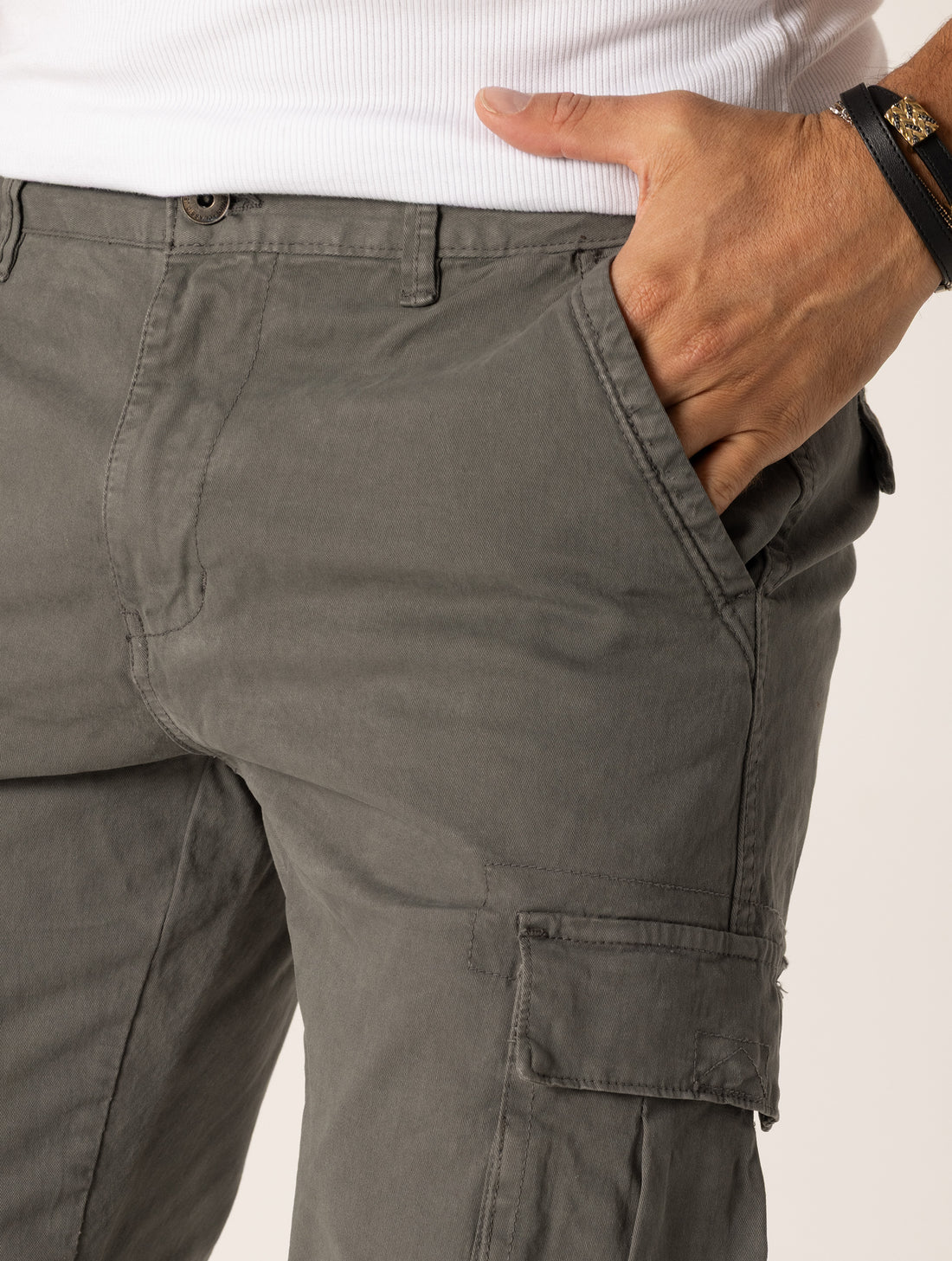 TOURE PANTALON CARGO GRIS