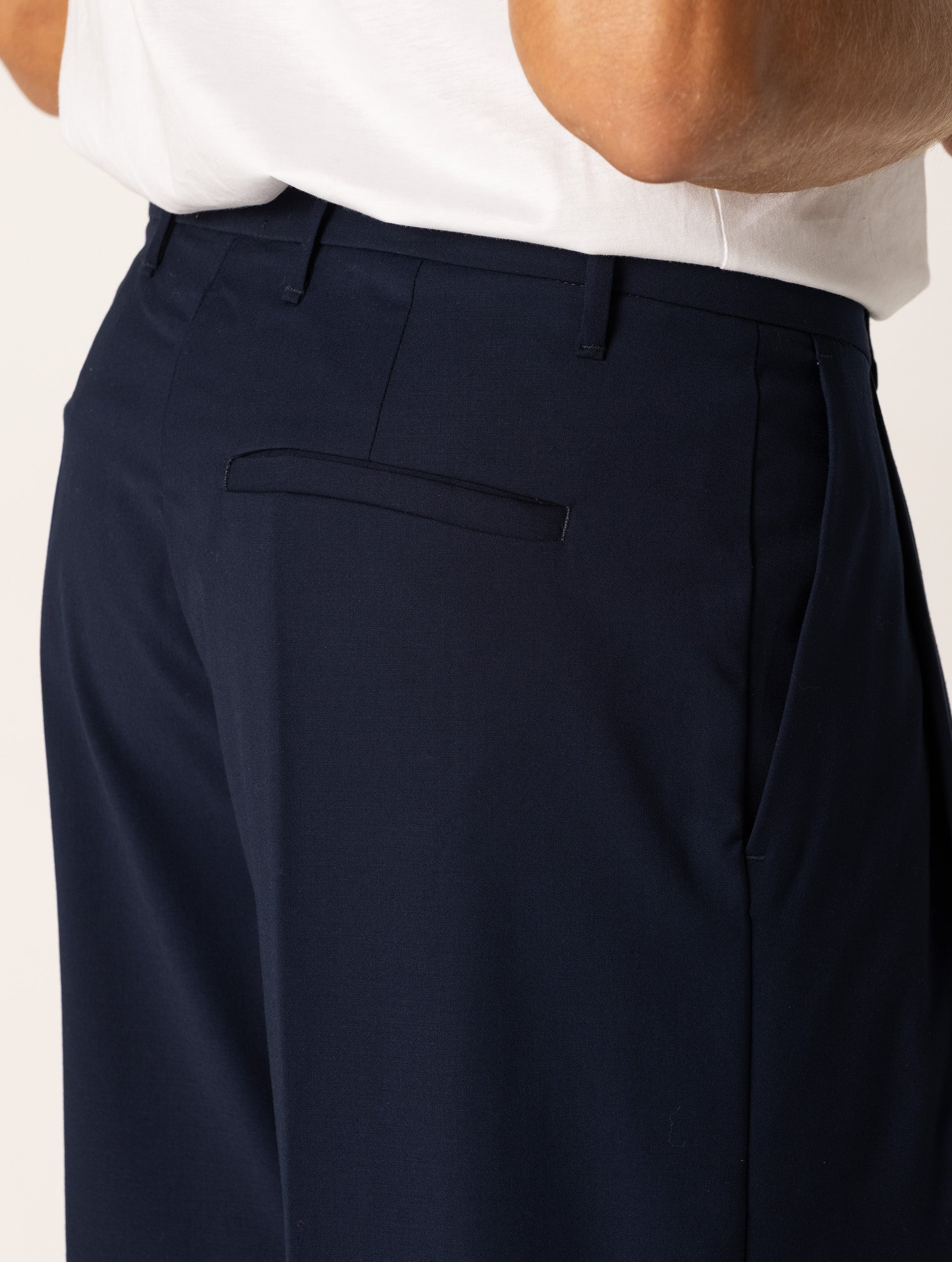 FORMAL WIDE LEG PANTS IN NAVY - Made in Italy | Nohow