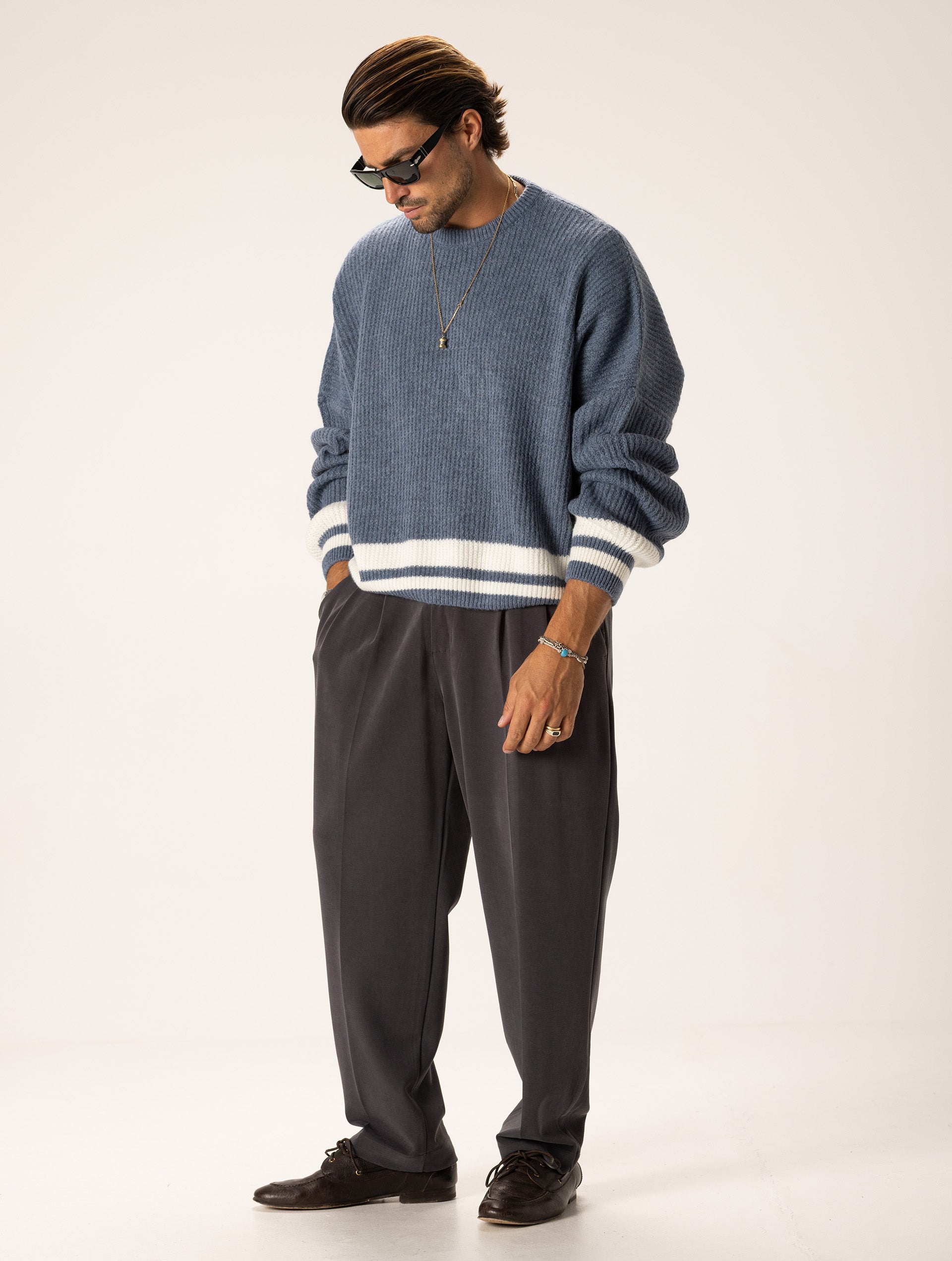 Akiranakaブルーノースリーブセーター Ricarda knit pullover(1 BLUE): AKIRANAKA: WOMENS｜THE TOKYO ONLINE