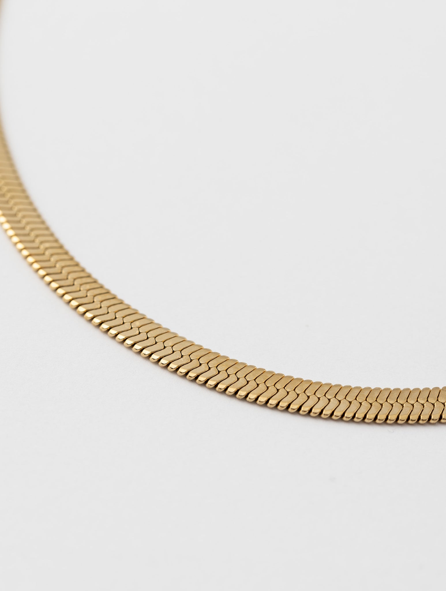 FANNIE NECKLACE IN GOLD COLOUR