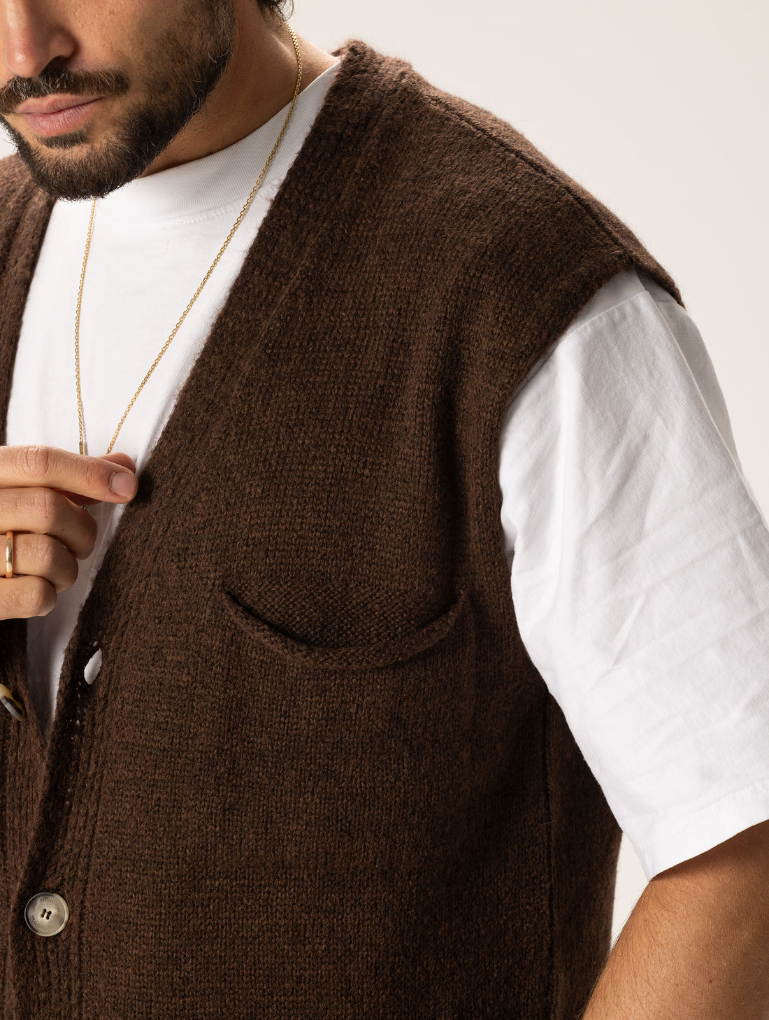 SHOJI VEST IN BROWN