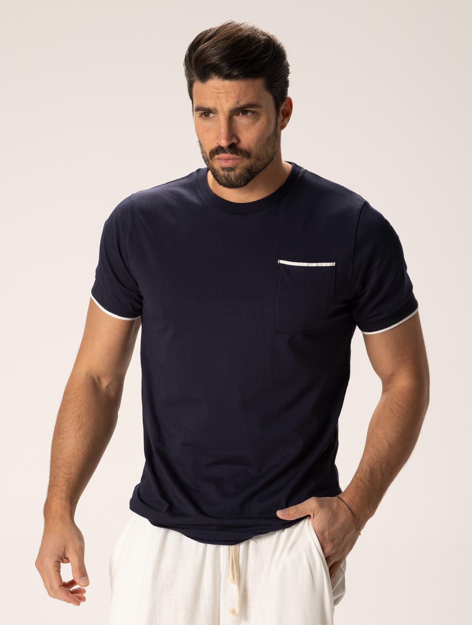 ARNOLD POCKET T-SHIRT IN NAVY