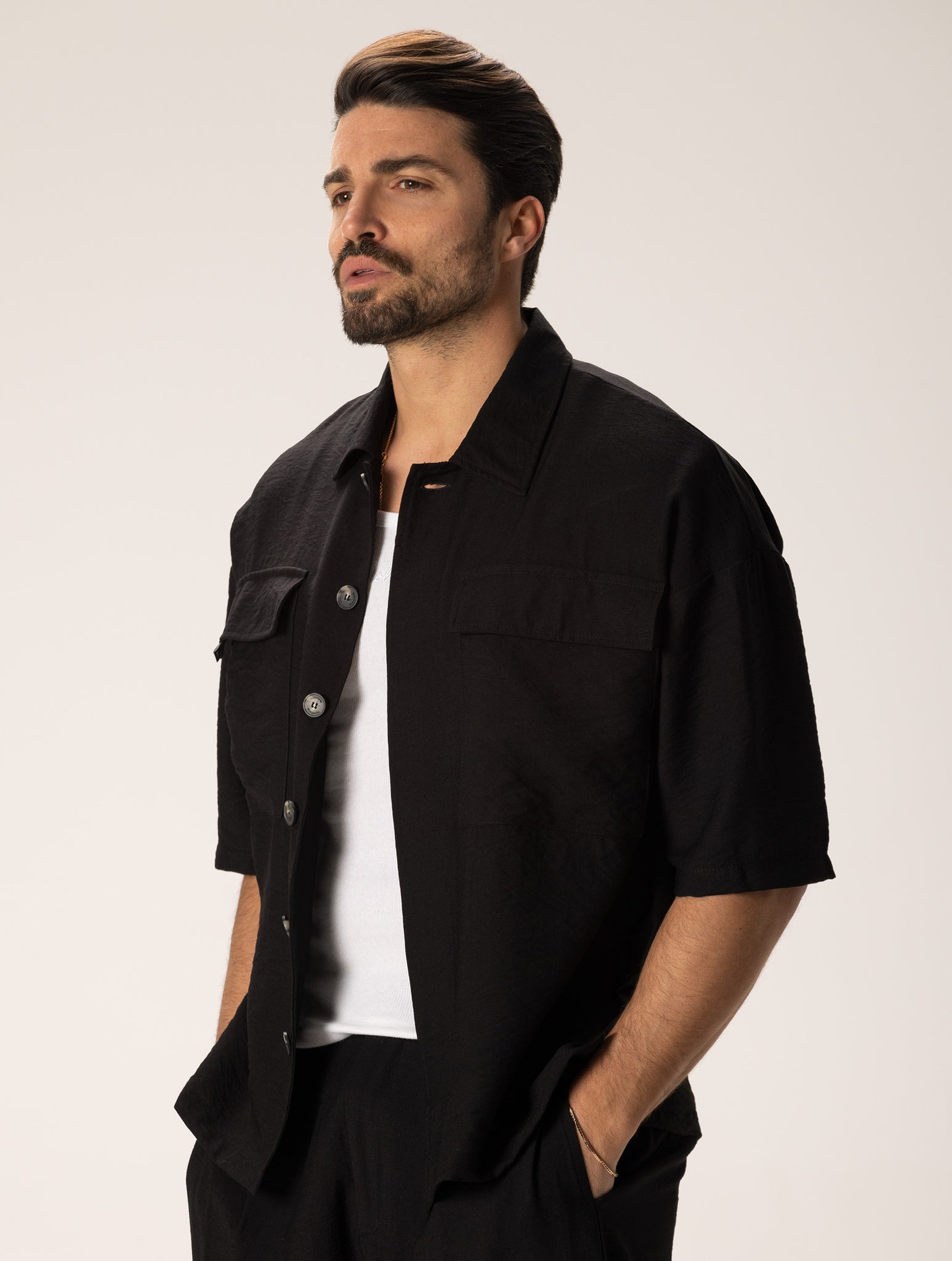 KOJI OVER SHIRT IN BLACK