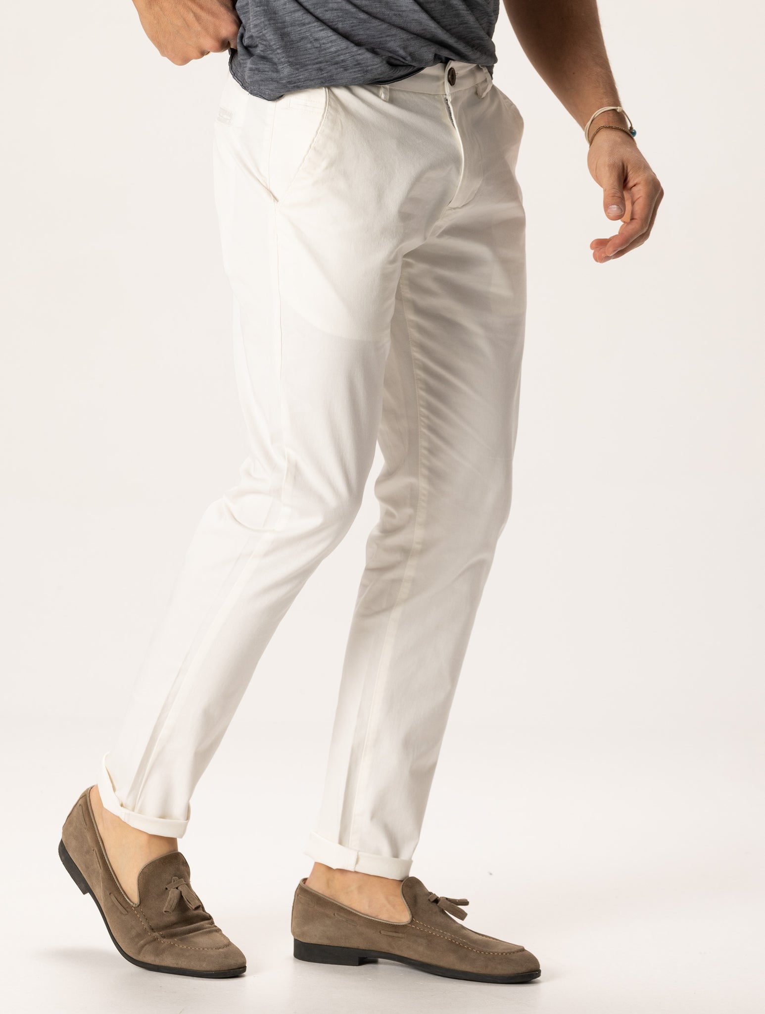 SUNE CASUAL PANTS IN WHITE