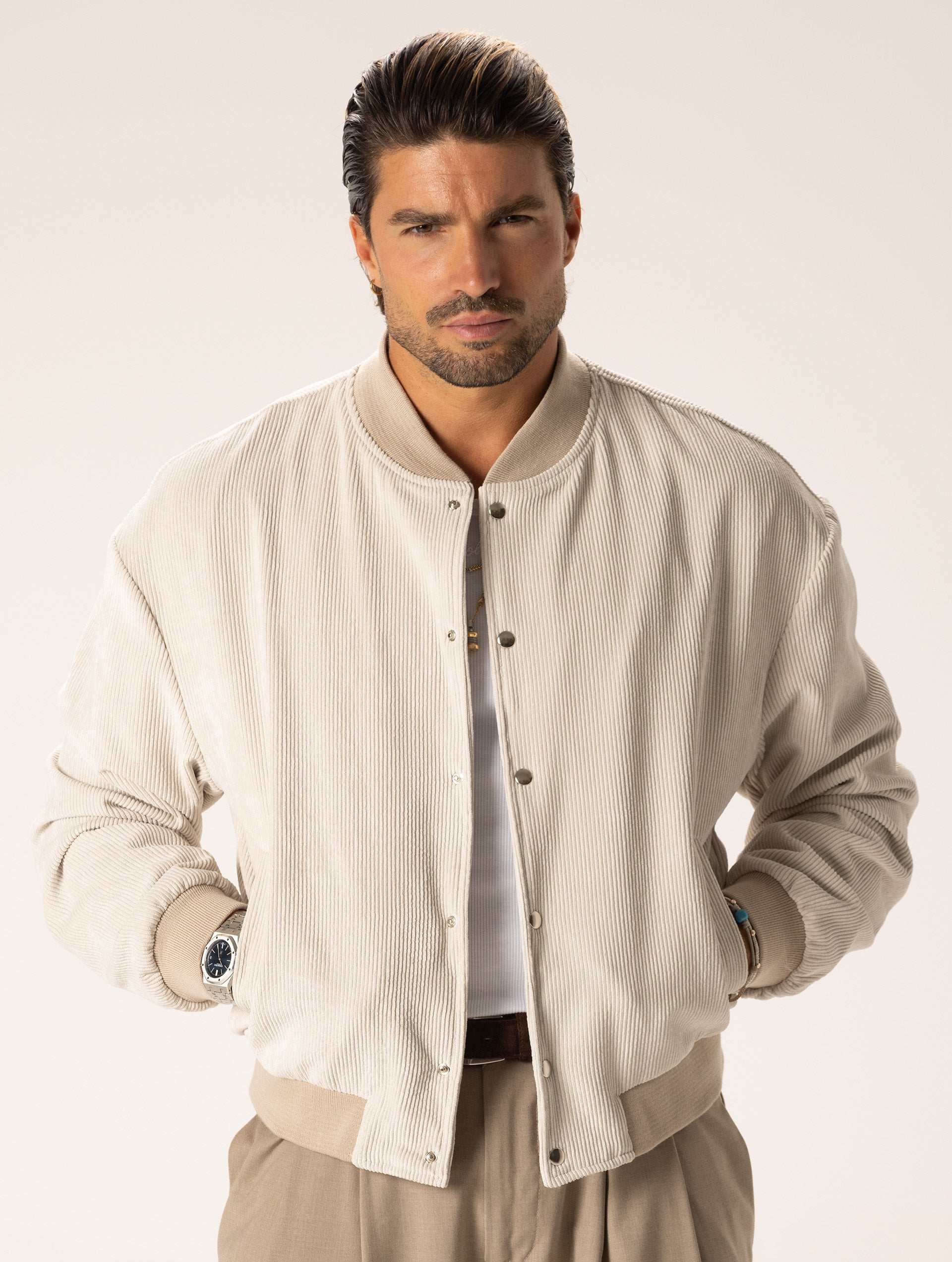 VELVET JACKET IN CREAM - College Style, Made in Italy | Nohow