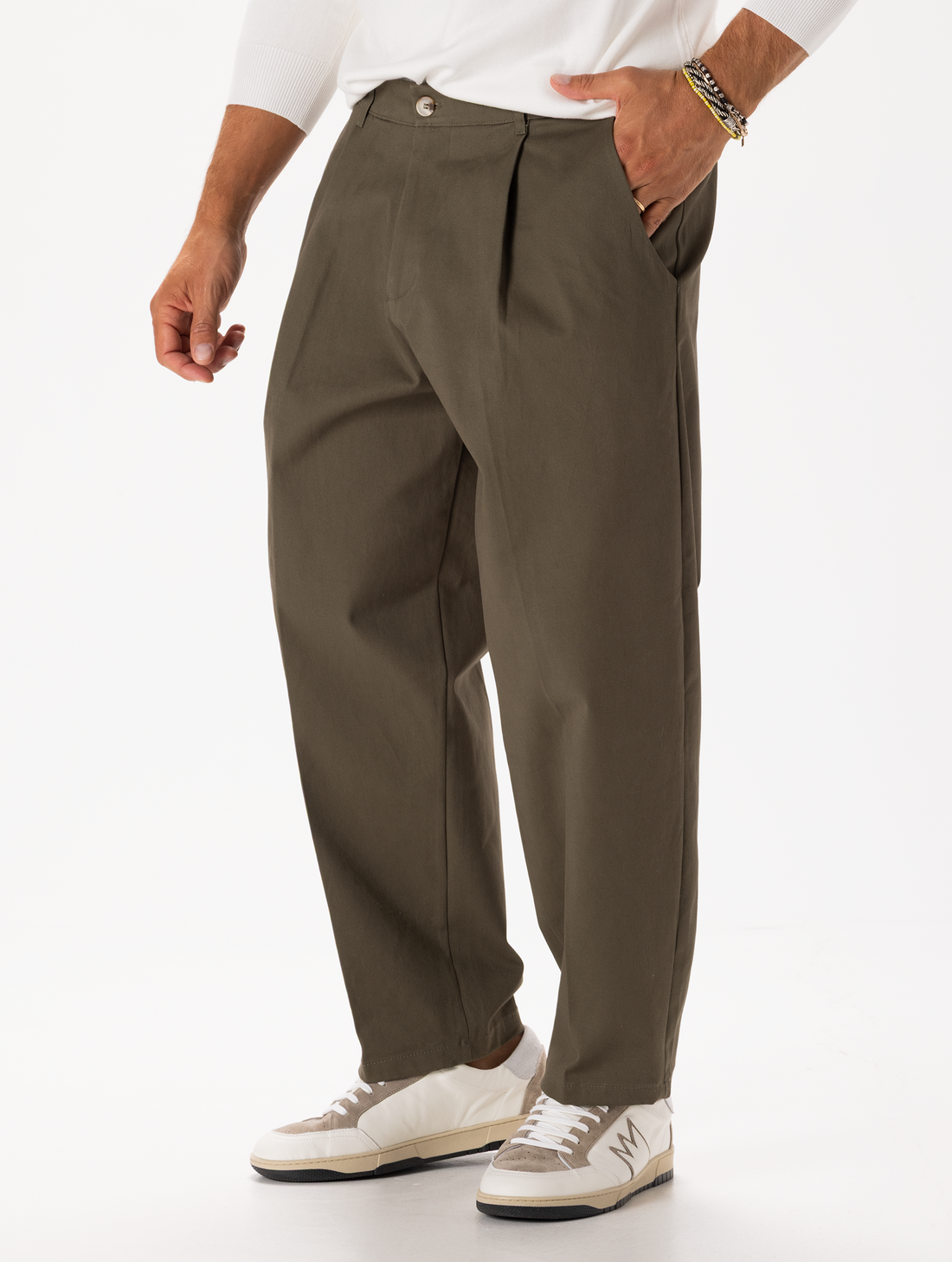 GABARDINE CASUAL PANTS IN GREEN