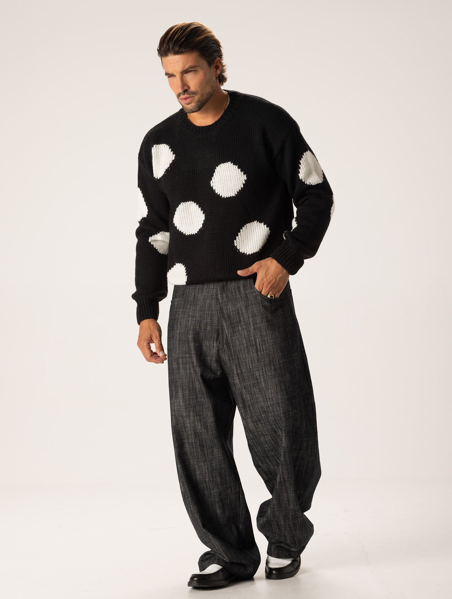 CREWNECK SWEATER IN BLACK WITH POLKA DOT PATTERN - Made in Italy